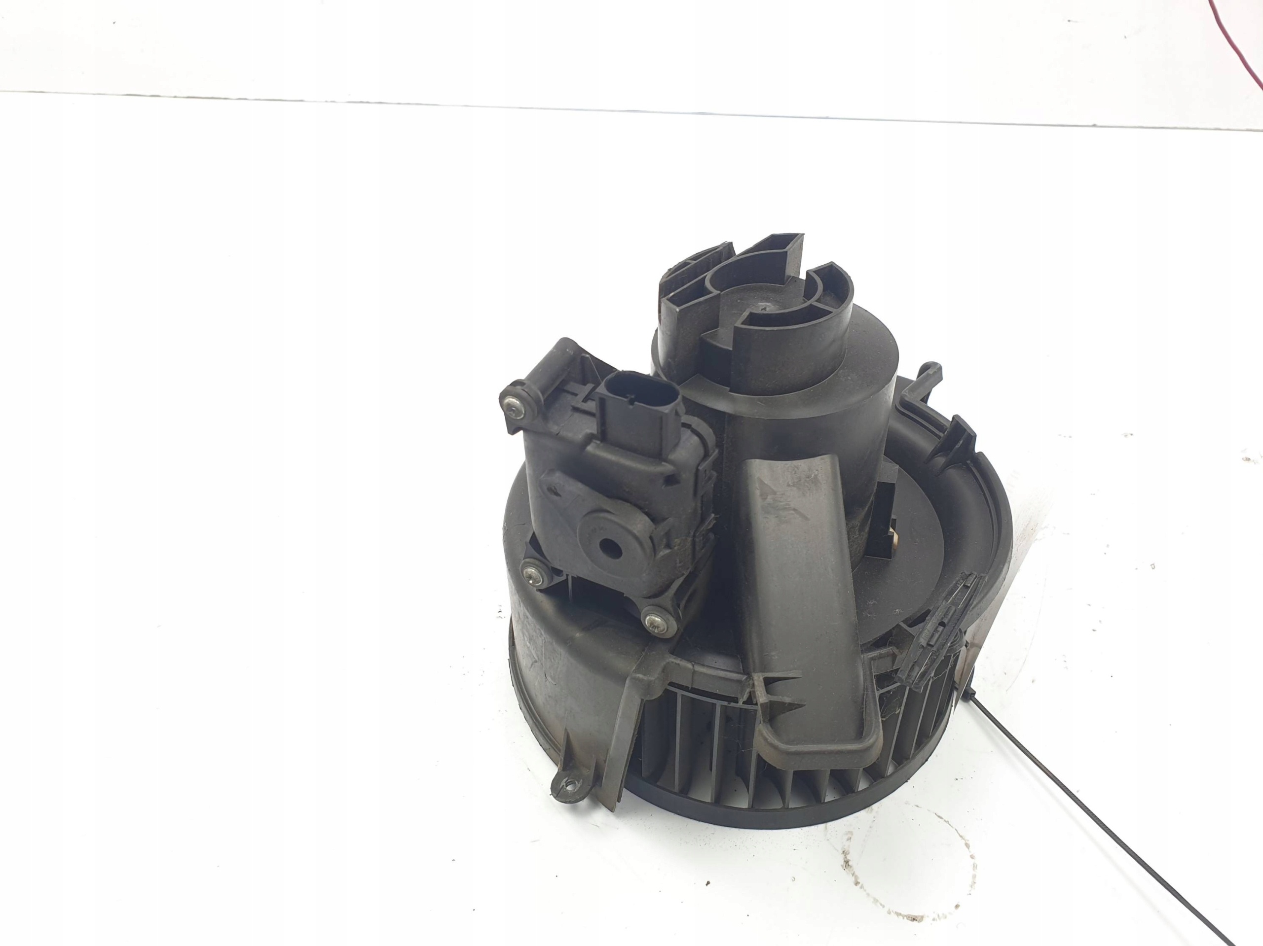 ventilator kabinski 009138137 OPEL ZAFIRA A
