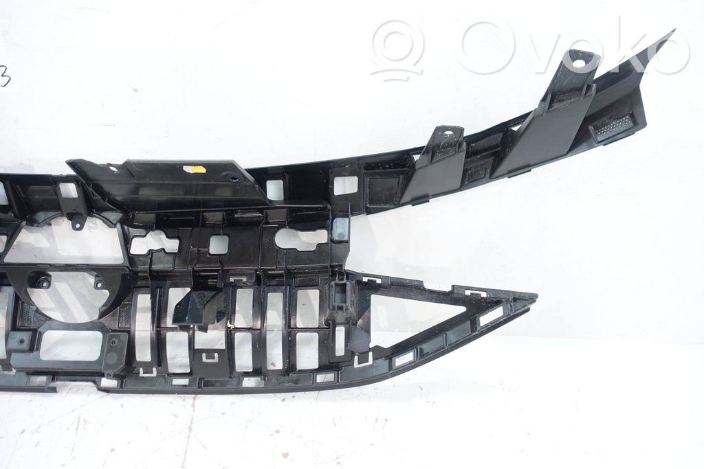 příčka držák masky GRILLA nárazníku předek VW ID.4 ID4 11A 2020