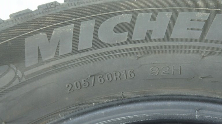 Opony K4694 Michelin 205/60R16 zimowe komplet Średnica 16