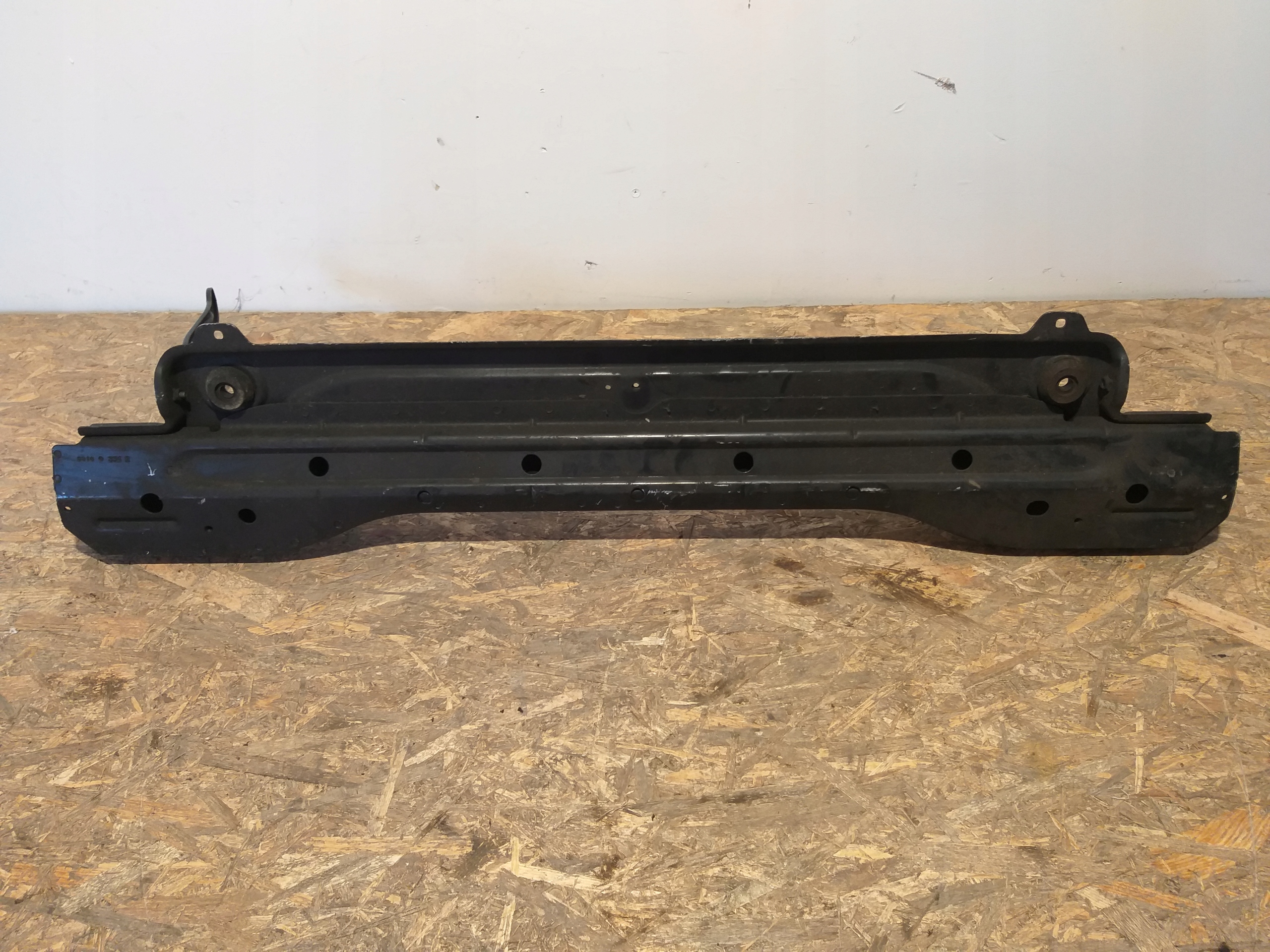 front body wall sider lower Mercedes ML W164 A1646261955