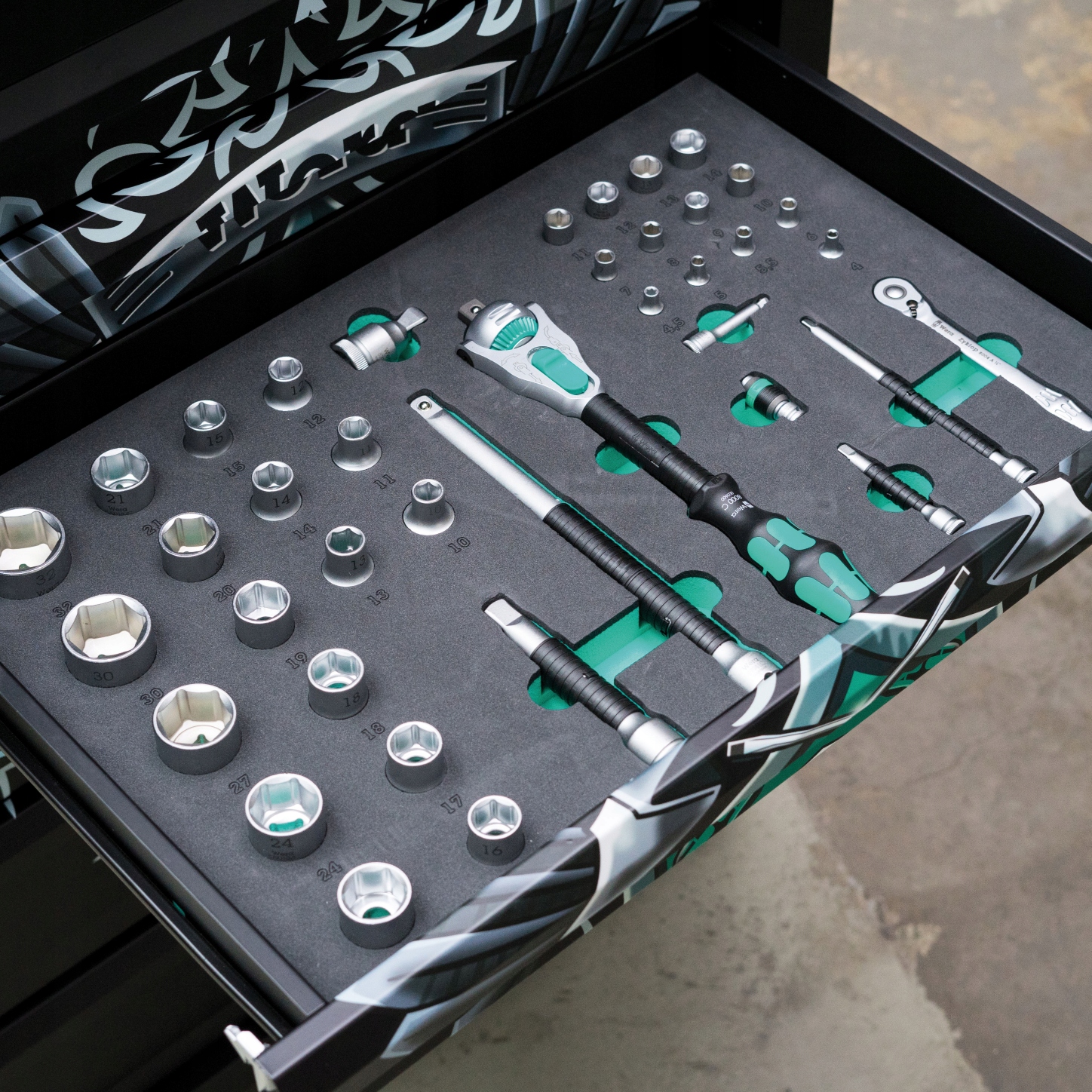 05d0c1ef4258bb78bffdb0ee433d