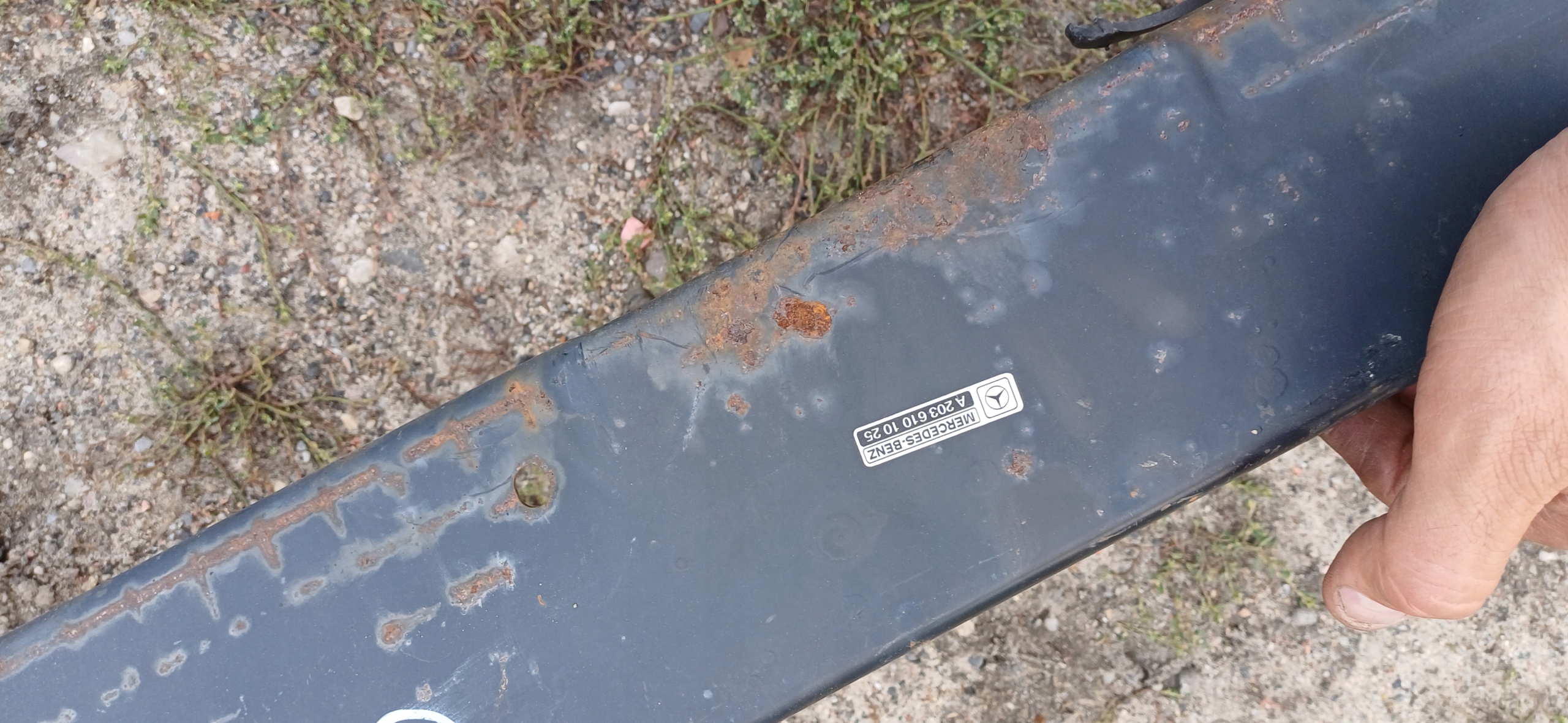 MERCEDES W203 bumper support below towing A2036101025