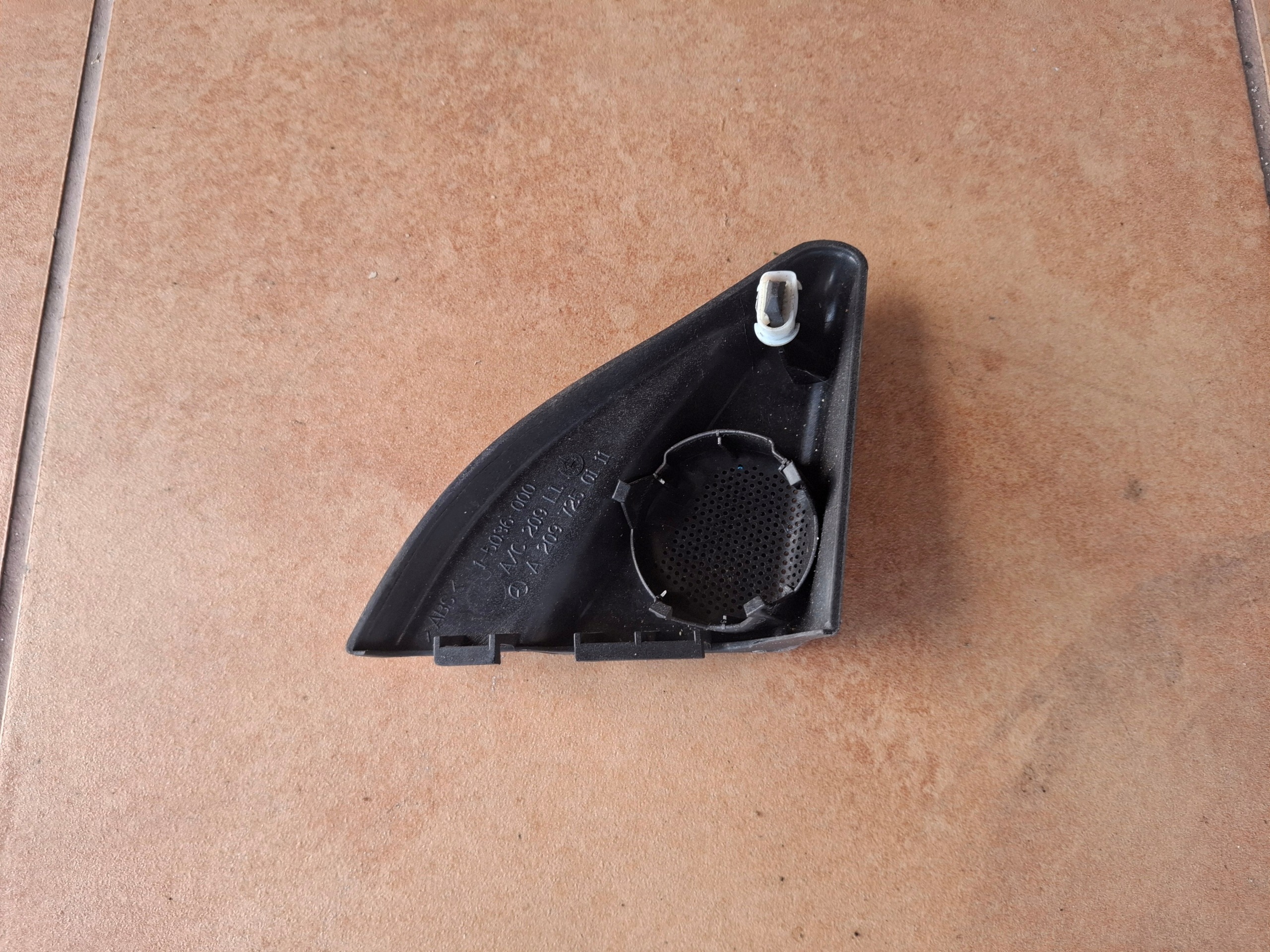 cover mirrors left MERCEDES CLK W209 A2097250111
