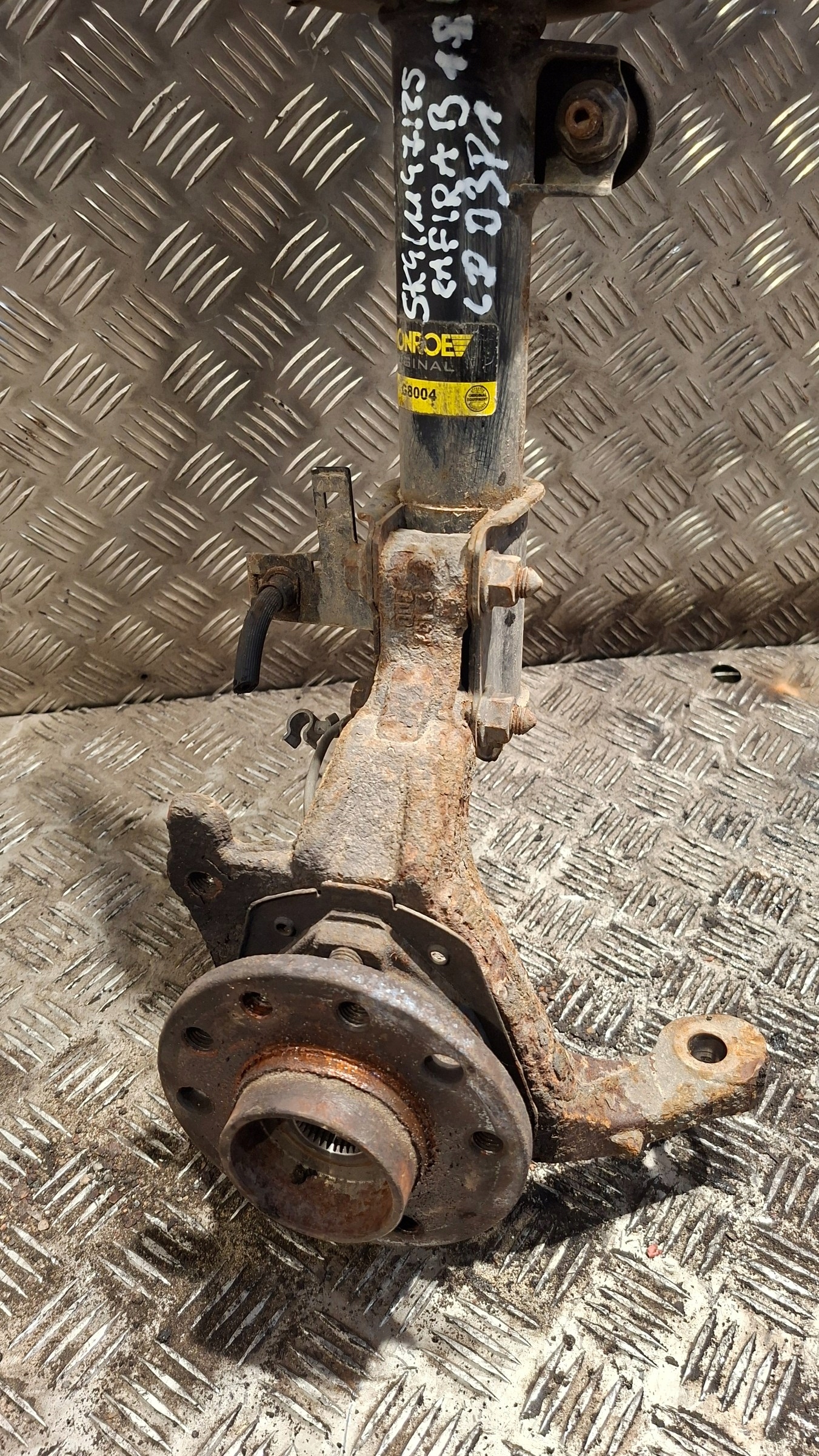 shock absorber swing left front OPEL ZAFIRA B 1.8