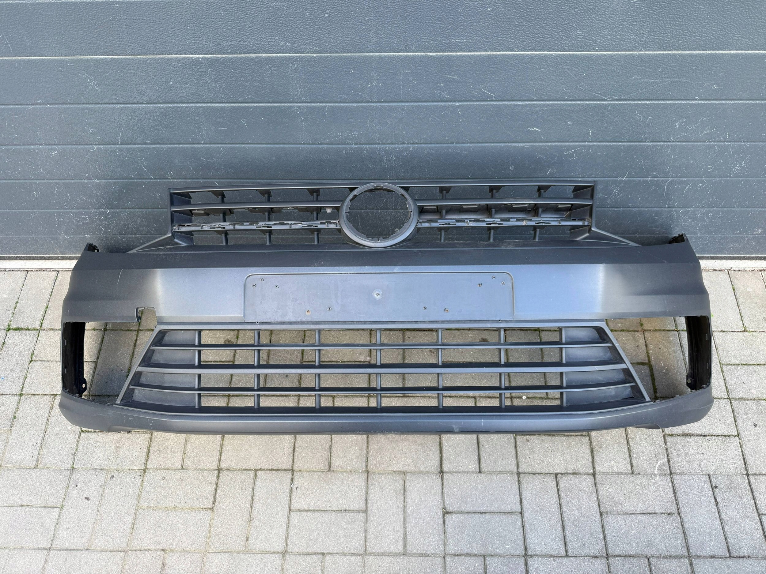 Vw Caddy 2k5 15- lift bumper front front