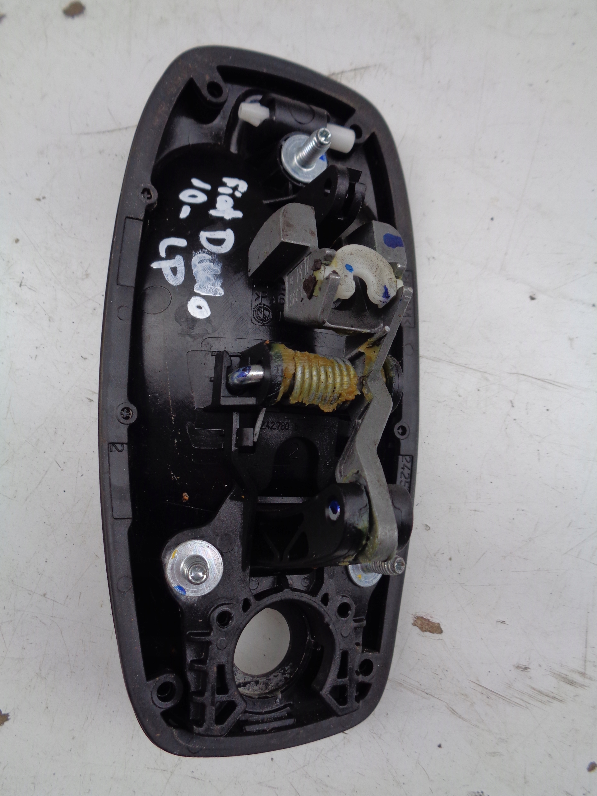 handle door left front FIAT DOBLO 10