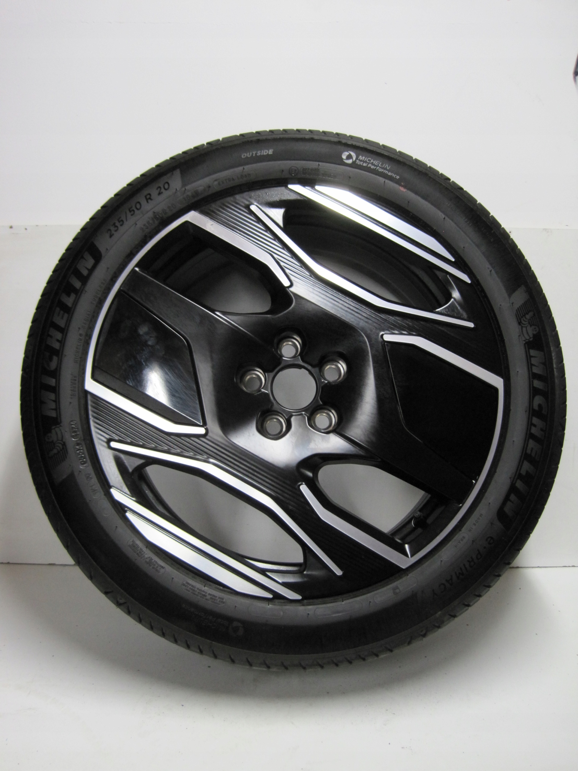 wheels discs tyres PEUGEOT 5008 III R20 24R