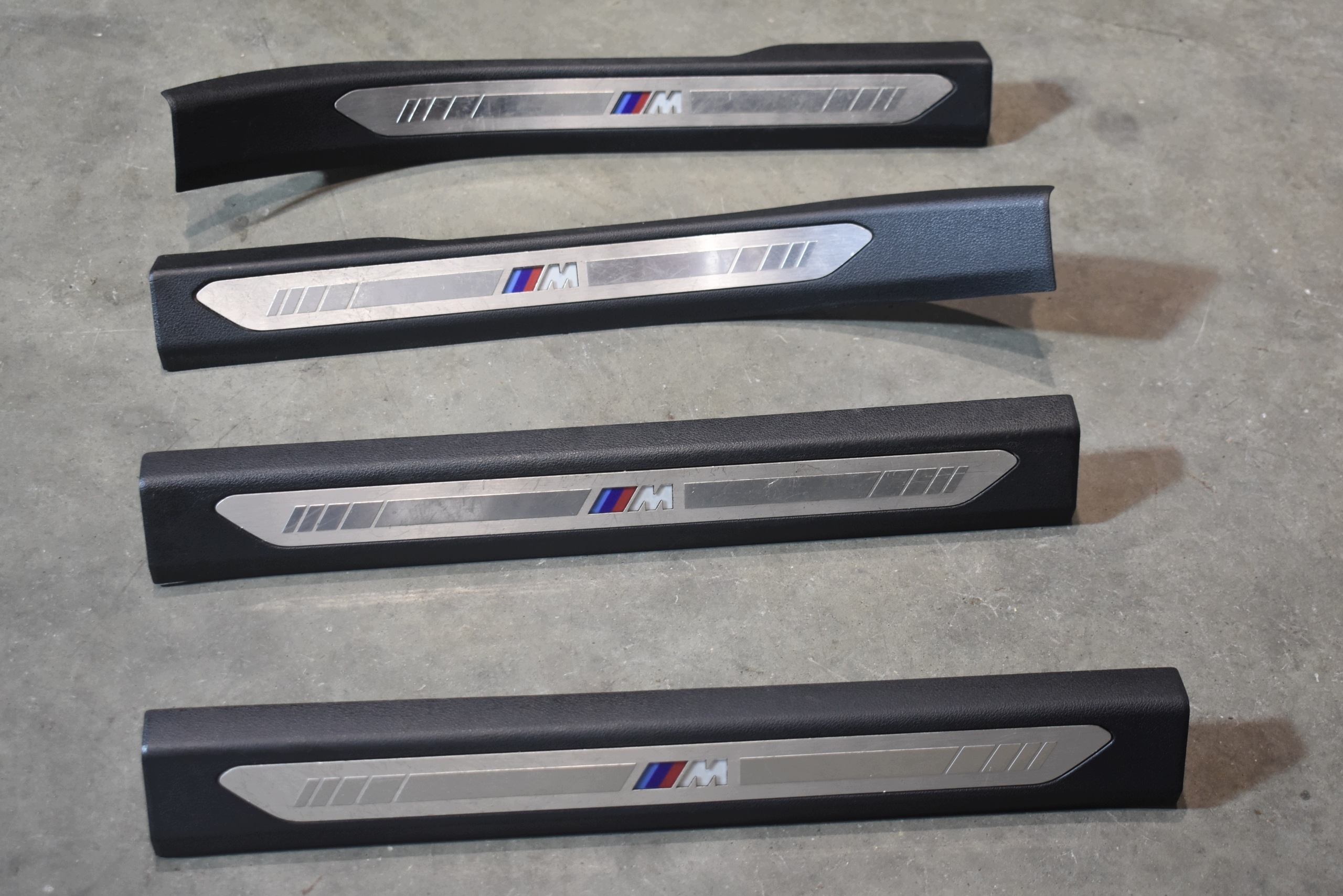 mouldings caps threshold m-packet LED KPL. BMW G07 1