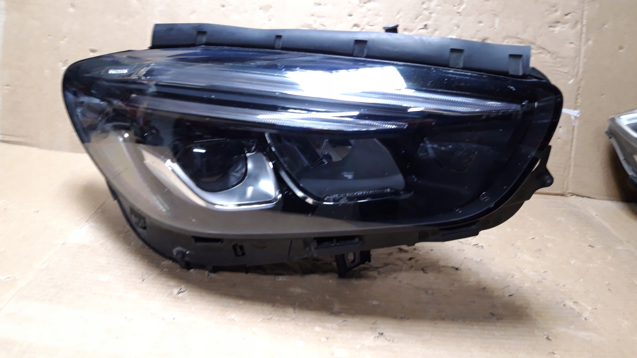 mercedes b klasa w247 full led performance prawa