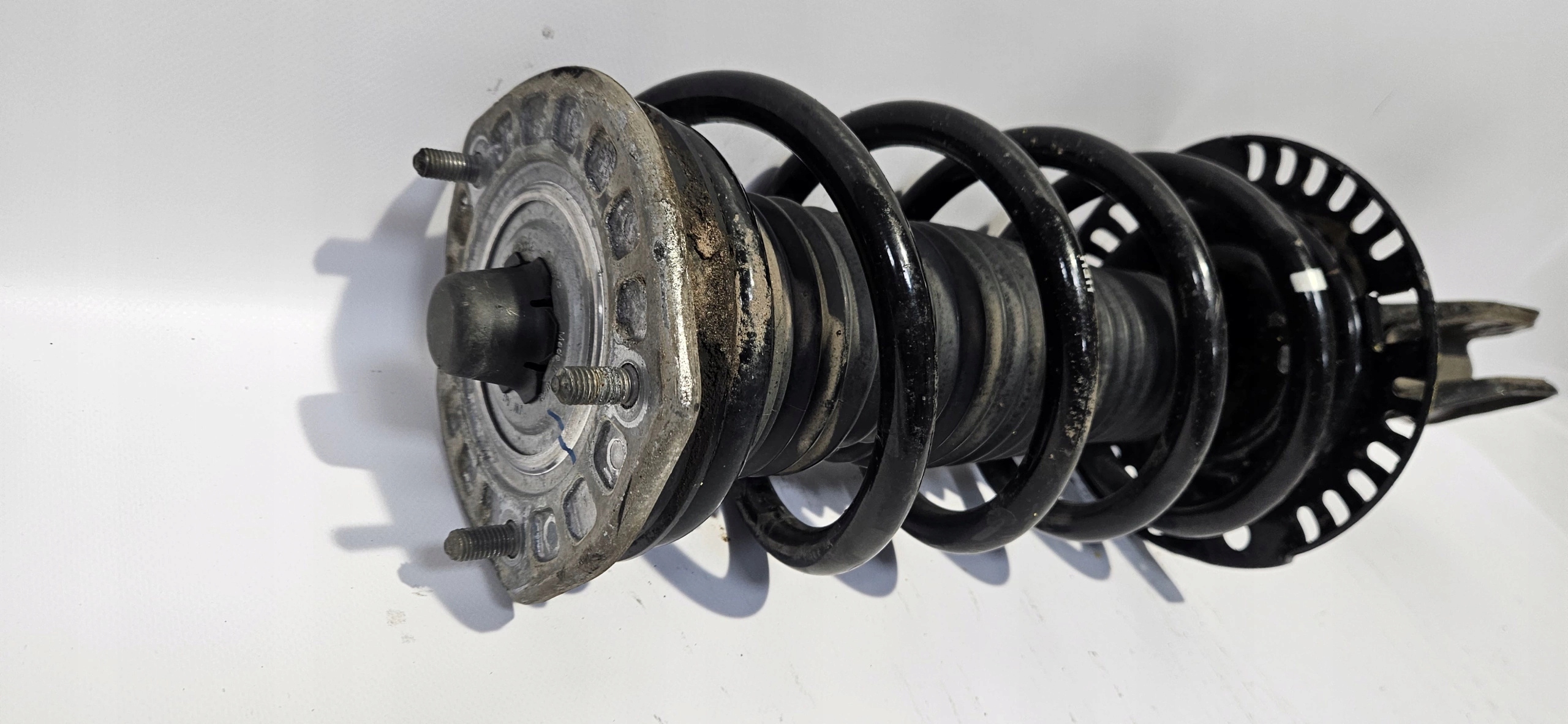 shock absorber right front VW CRAFTER II MAN TGE