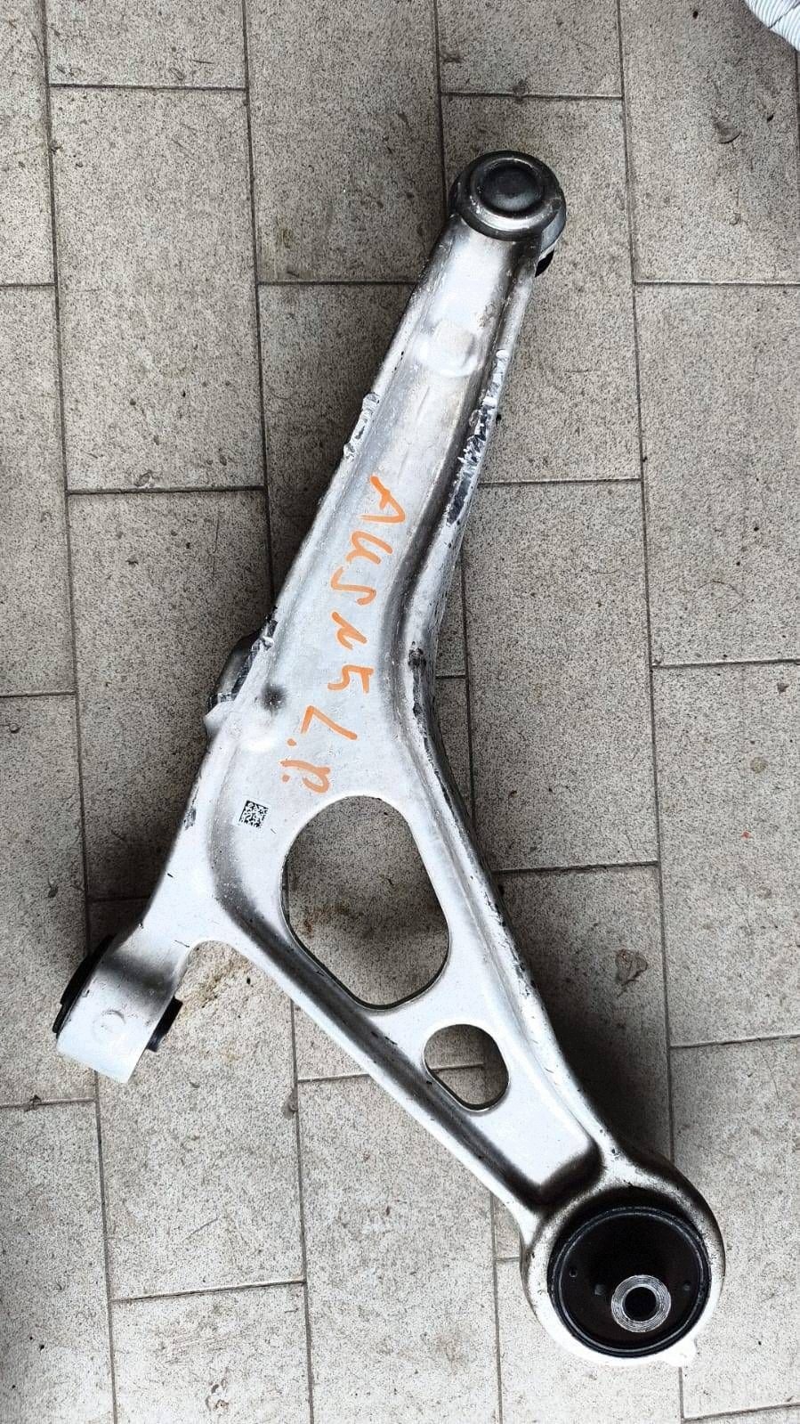 Querlenker vorne vorne Seite links Renault Austral
