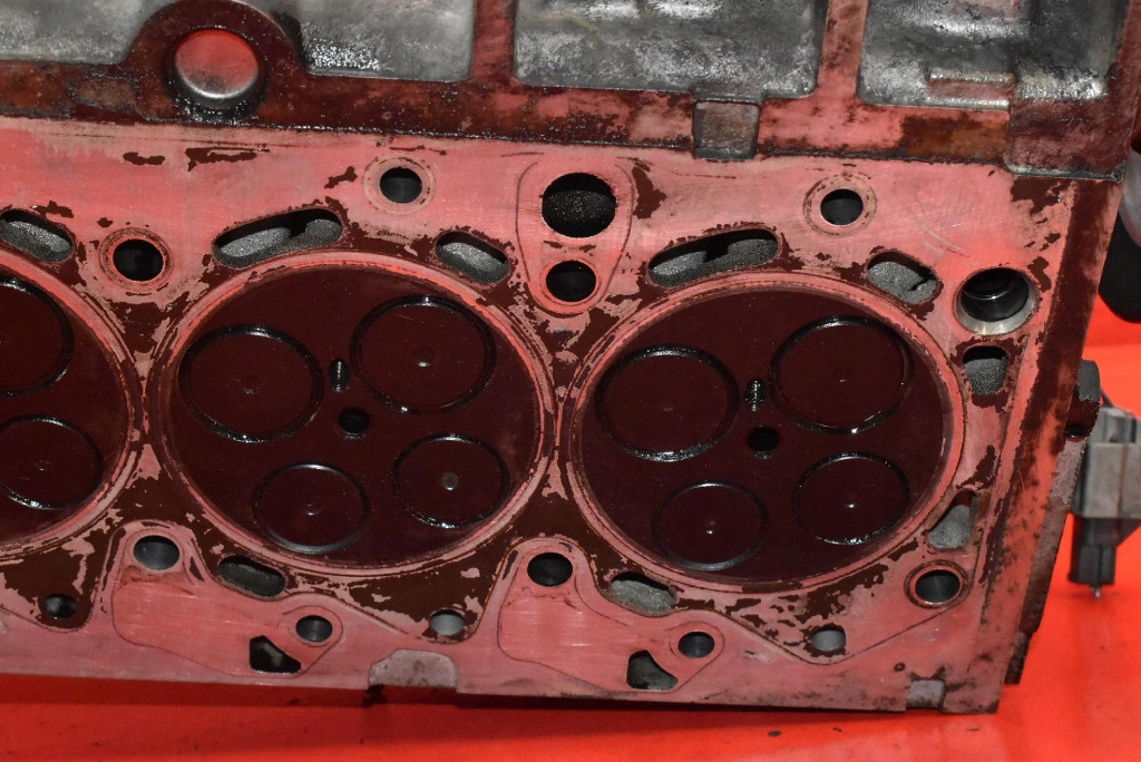 TESTATA Motore 1C106090AD FORD TRANSIT 5 V 2.0 TD 100 KM 00-13