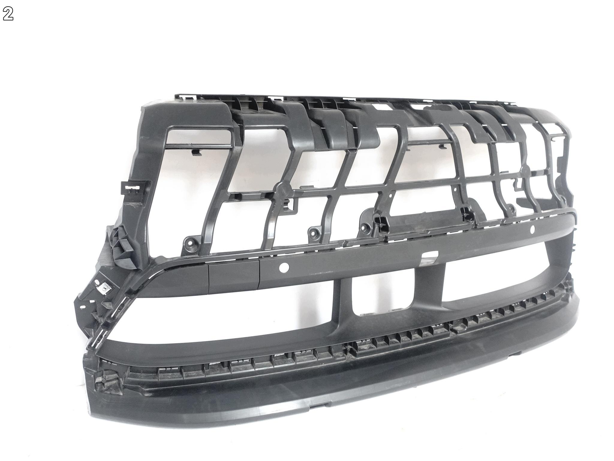 PORSCHE MACAN II 95C 24- grid grille intake W bumper front REAL TOP VIEW