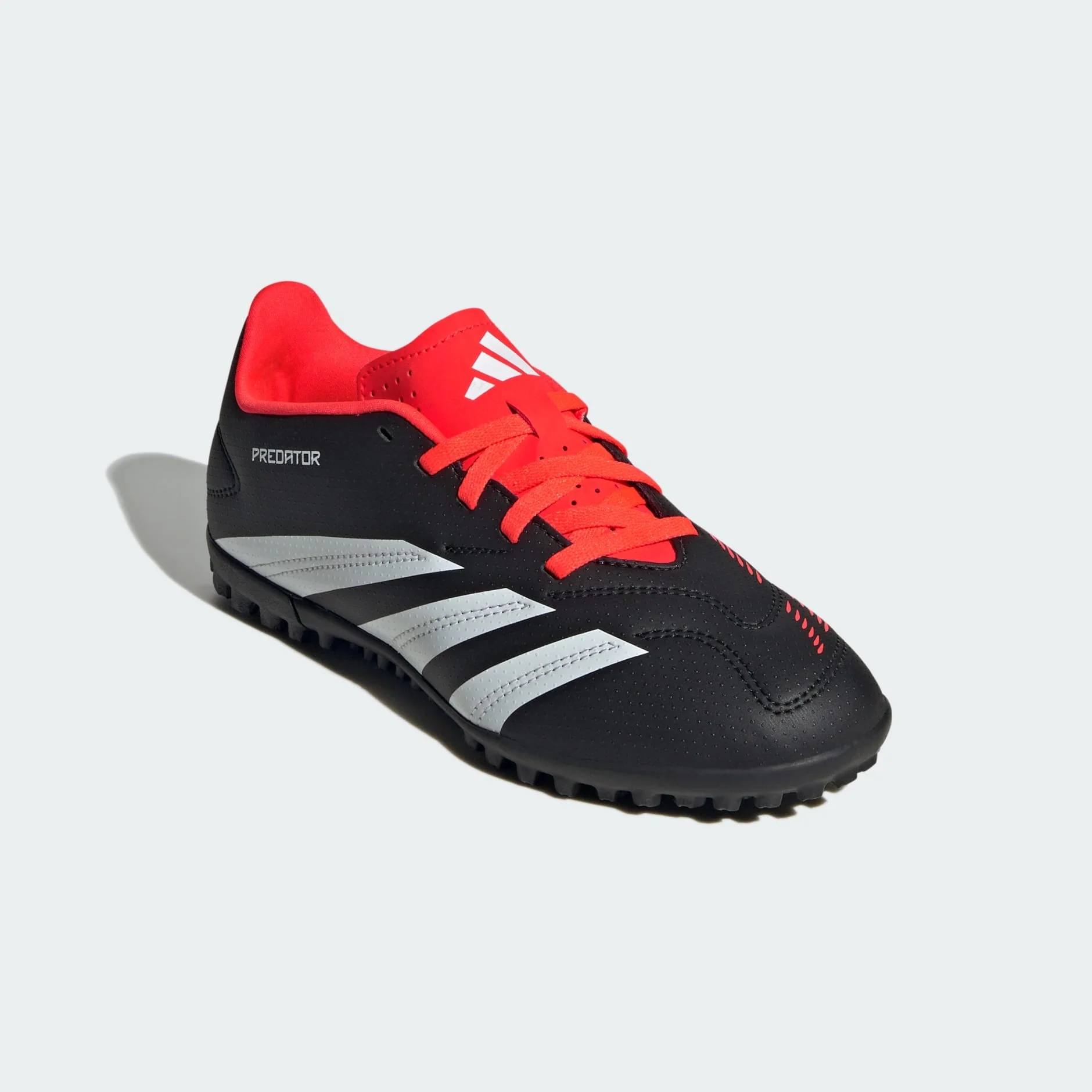 Fotbalová obuv Adidas Predator 24 Pro Club Tf IG5437 vel. 36 2/3