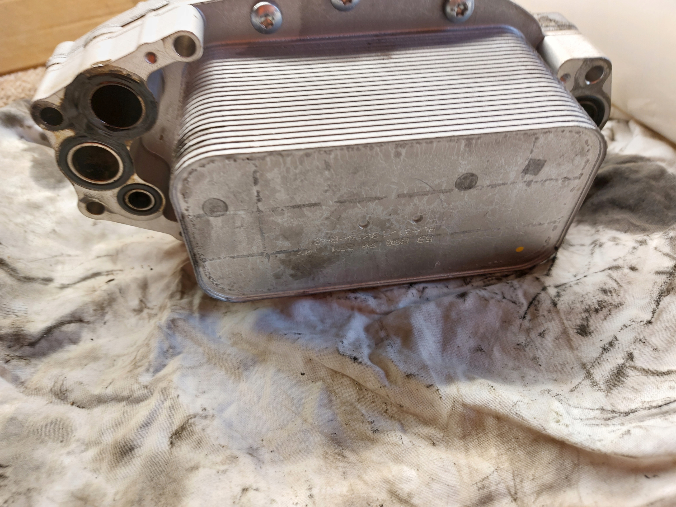 Gehäuse Ölfiltergehäuse RANGE ROVER L494