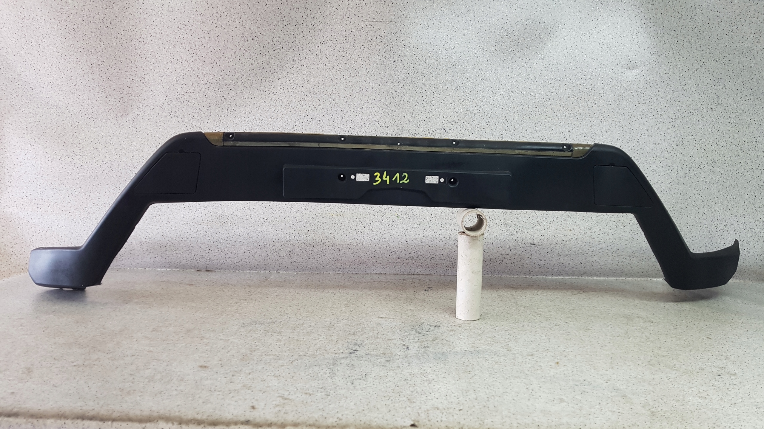 TOYOTA RAV 4 2015 - cap KANGUR bumper front 3412