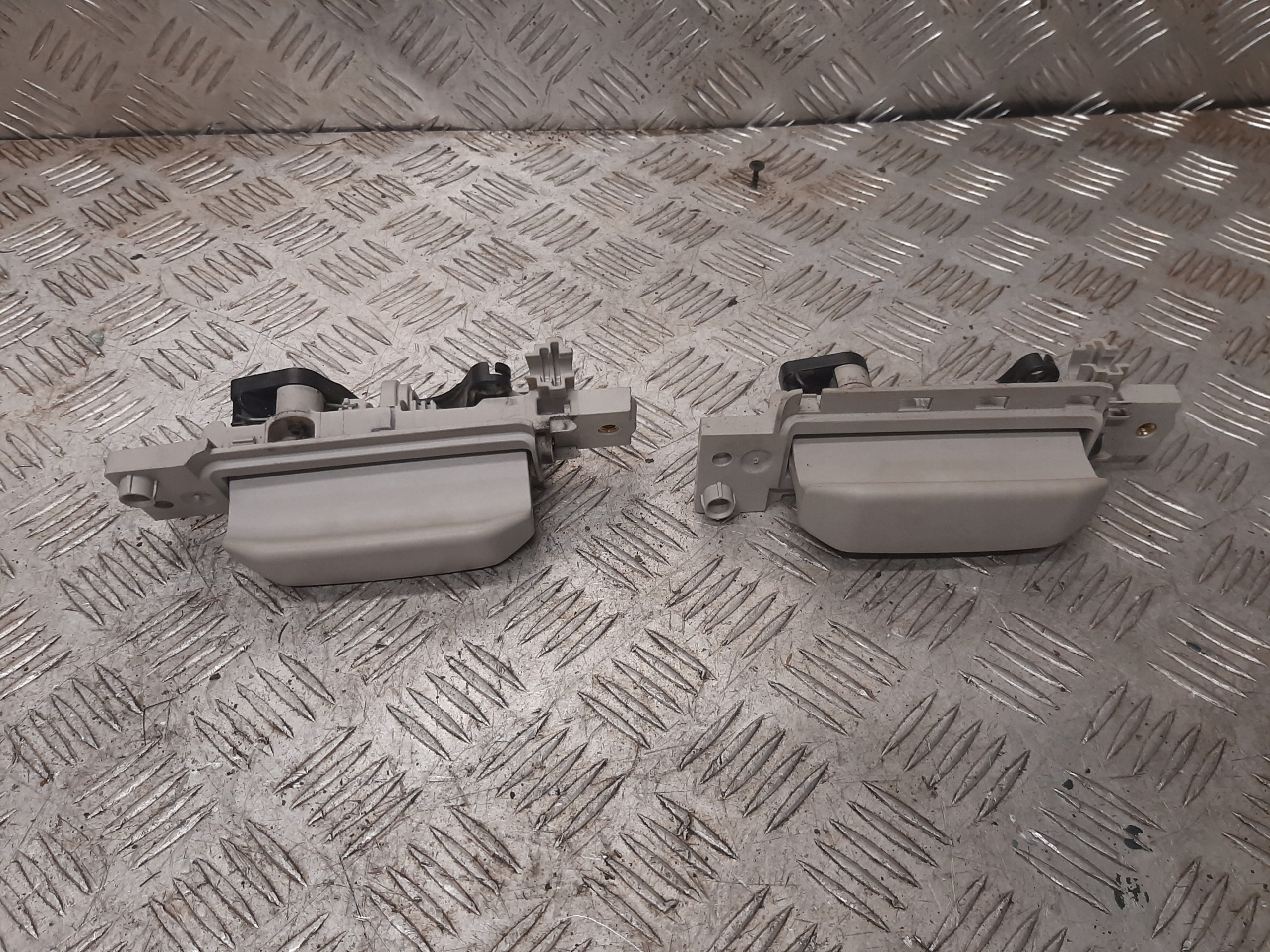 TRANSIT CUSTOM KLAMKA DRZWI PRZESUWNYCH