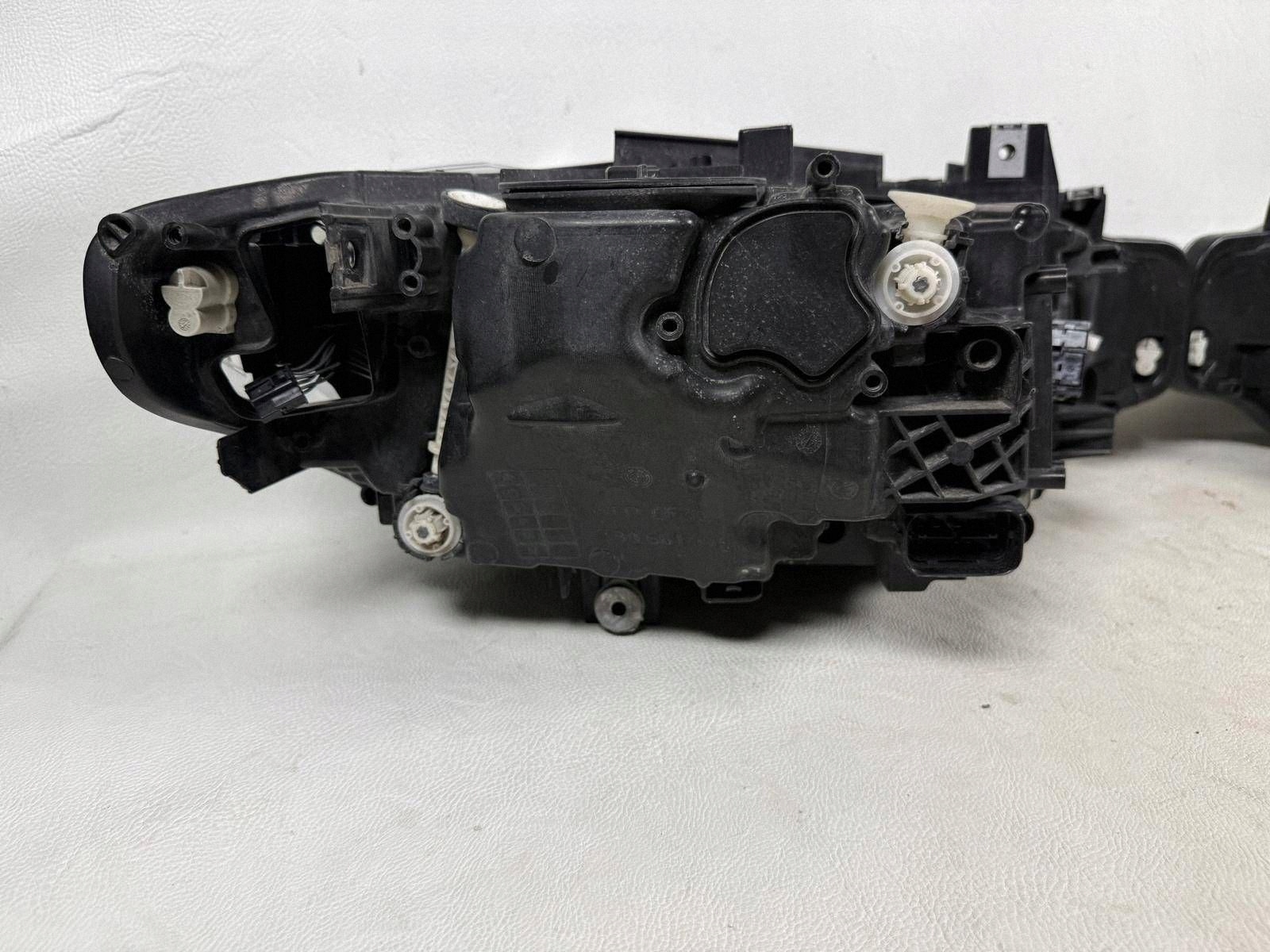 Bmw 3 F30 F31 light right left front front LCI