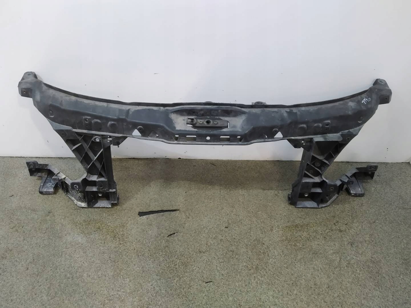 support panel for radiators pillar front Mercedes-Benz Sprinter II (2006- )
