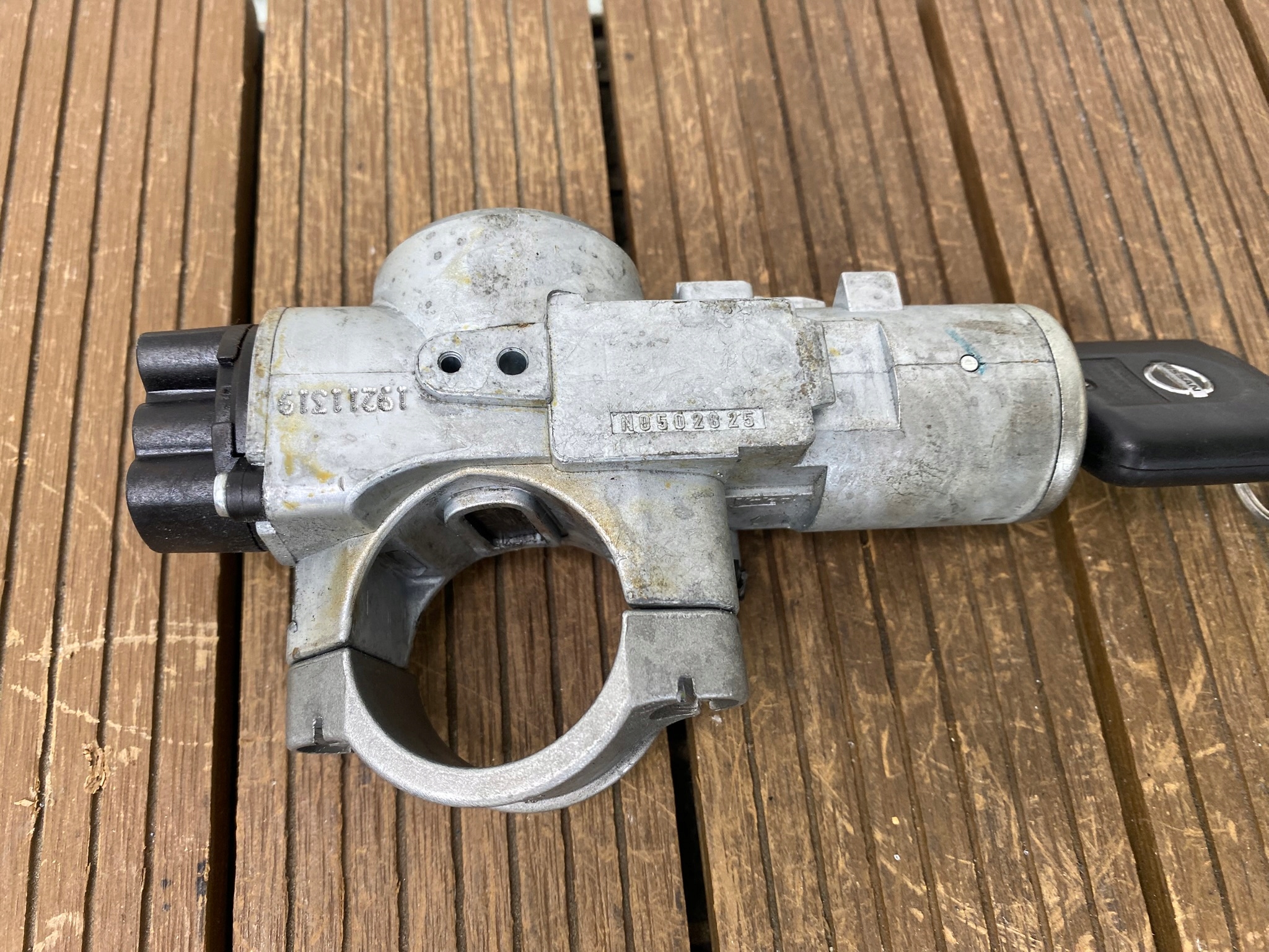NISSAN QASHQAI J10 06-13 ignition Z KLUCZYKAMI 2X PILOT OE