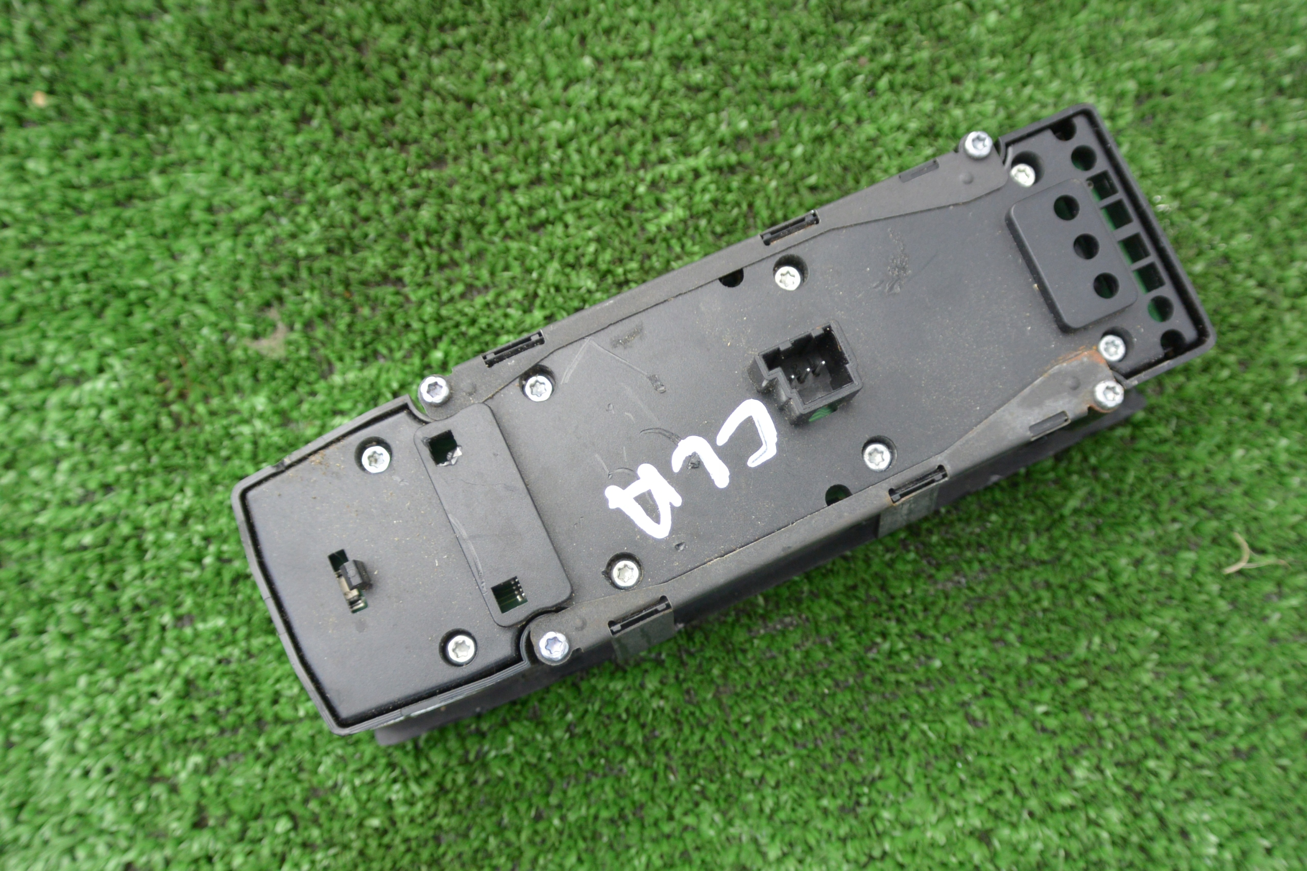 PANEL Bouton Vitre MERCEDES-BENZ CLA-KLASA W117 ML W166