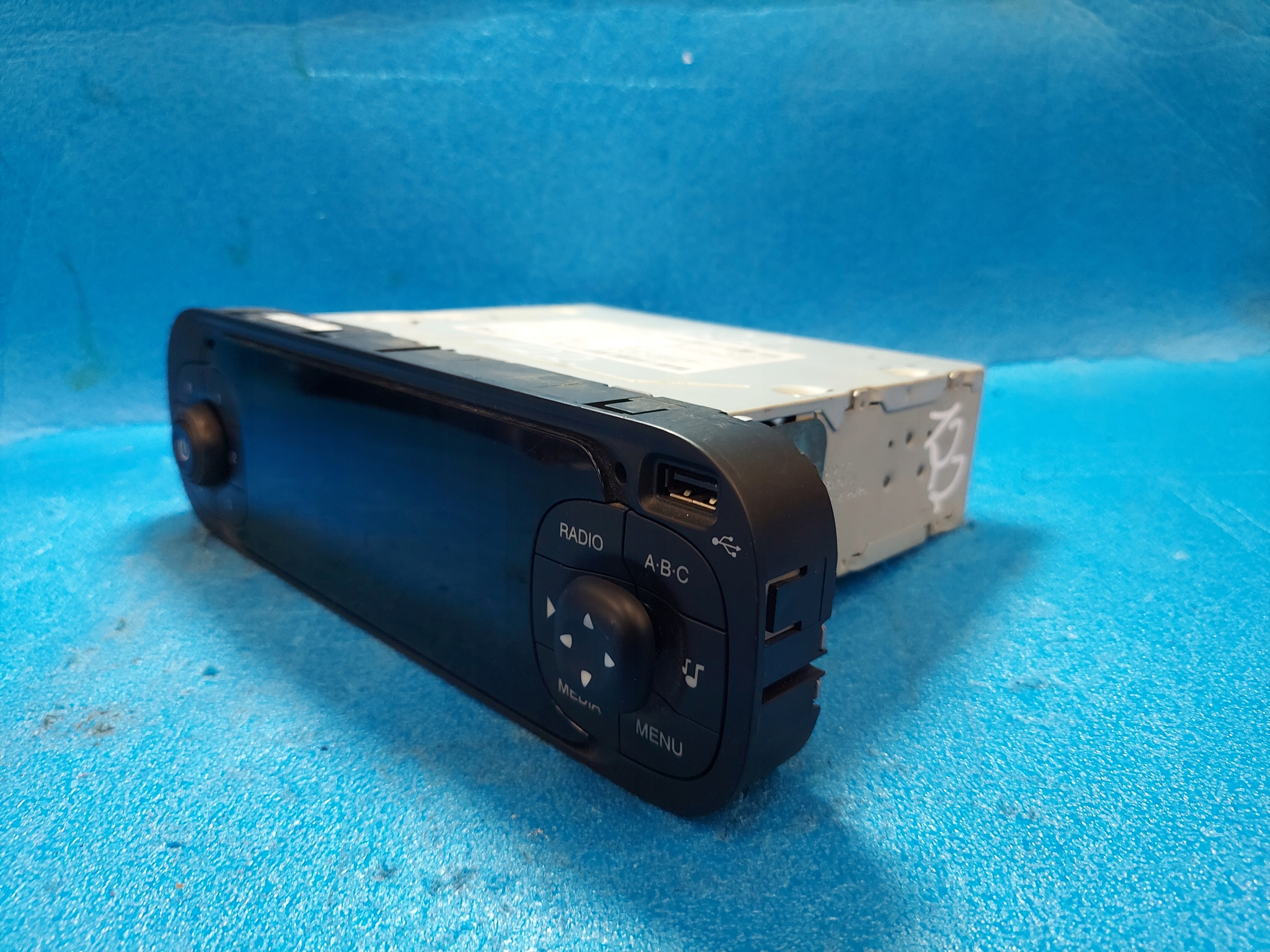 RADIO EKRAN PANDA III F139 LOW