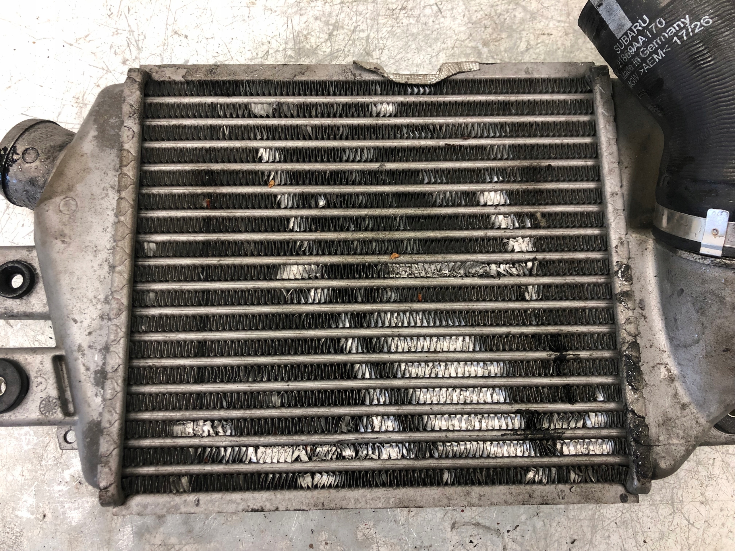 INTERCOOLER SUBARU LEGACY IV EE20 SIC-TM0180