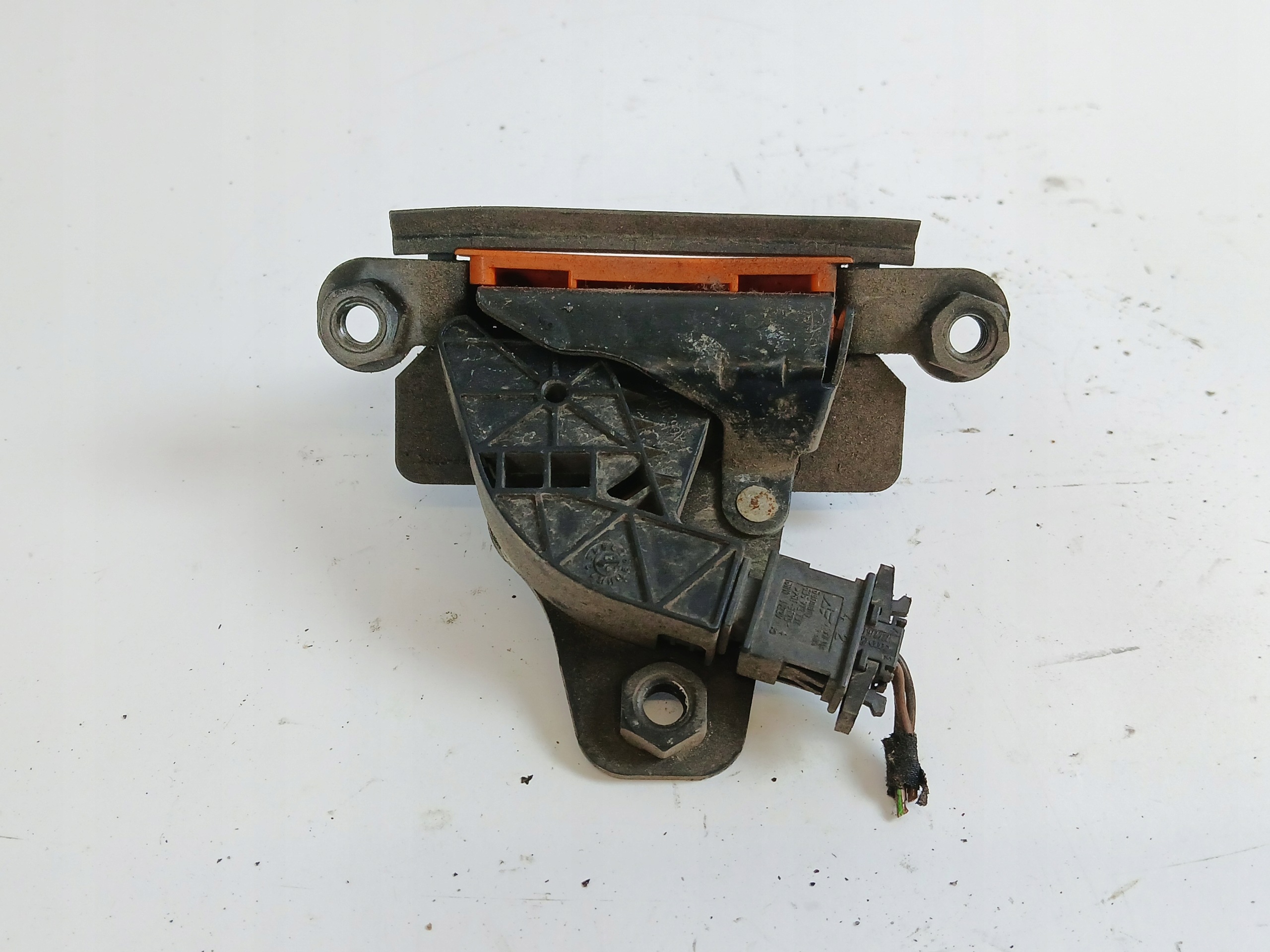 SKODA FABIA and lock bonnet boot 6Y0827501H