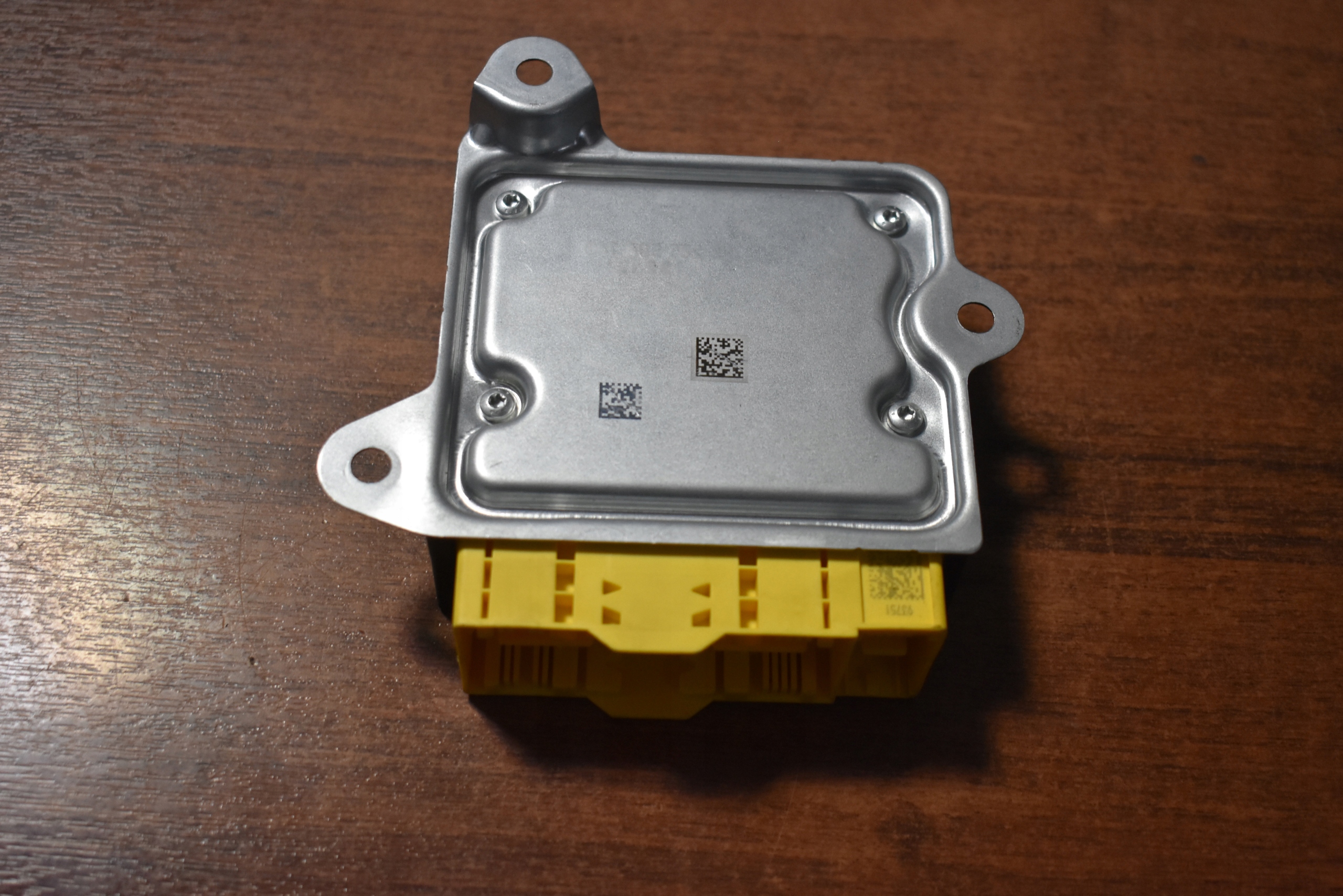 IDEALNY module airbag MERCEDES W214 1