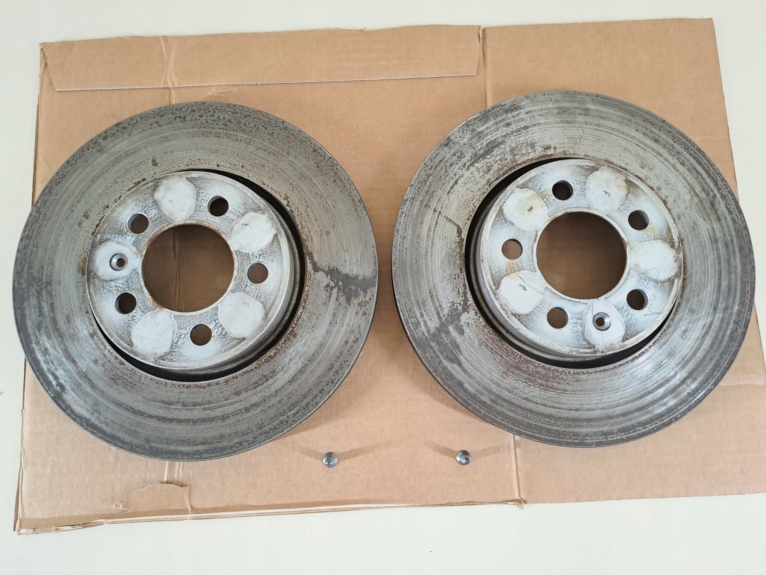 discs brake front front SEAT ARONA FR LIFT 2024r 9.032km
