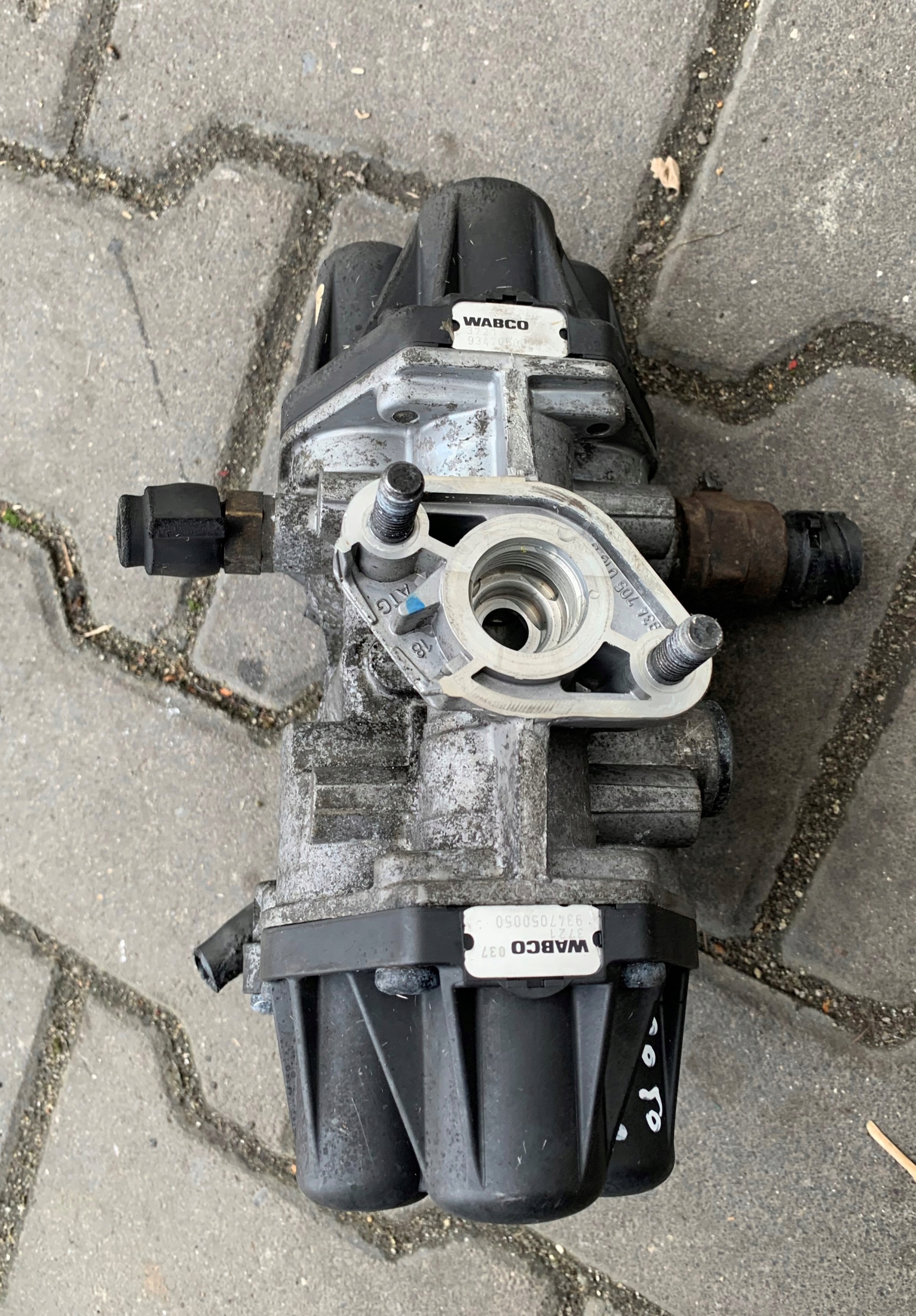 9347050050 - ШЕСТИСТОРОННІЙ КЛАПАН 6-ХОДОВИЙ ATEGO 2 AXOR ACTROS