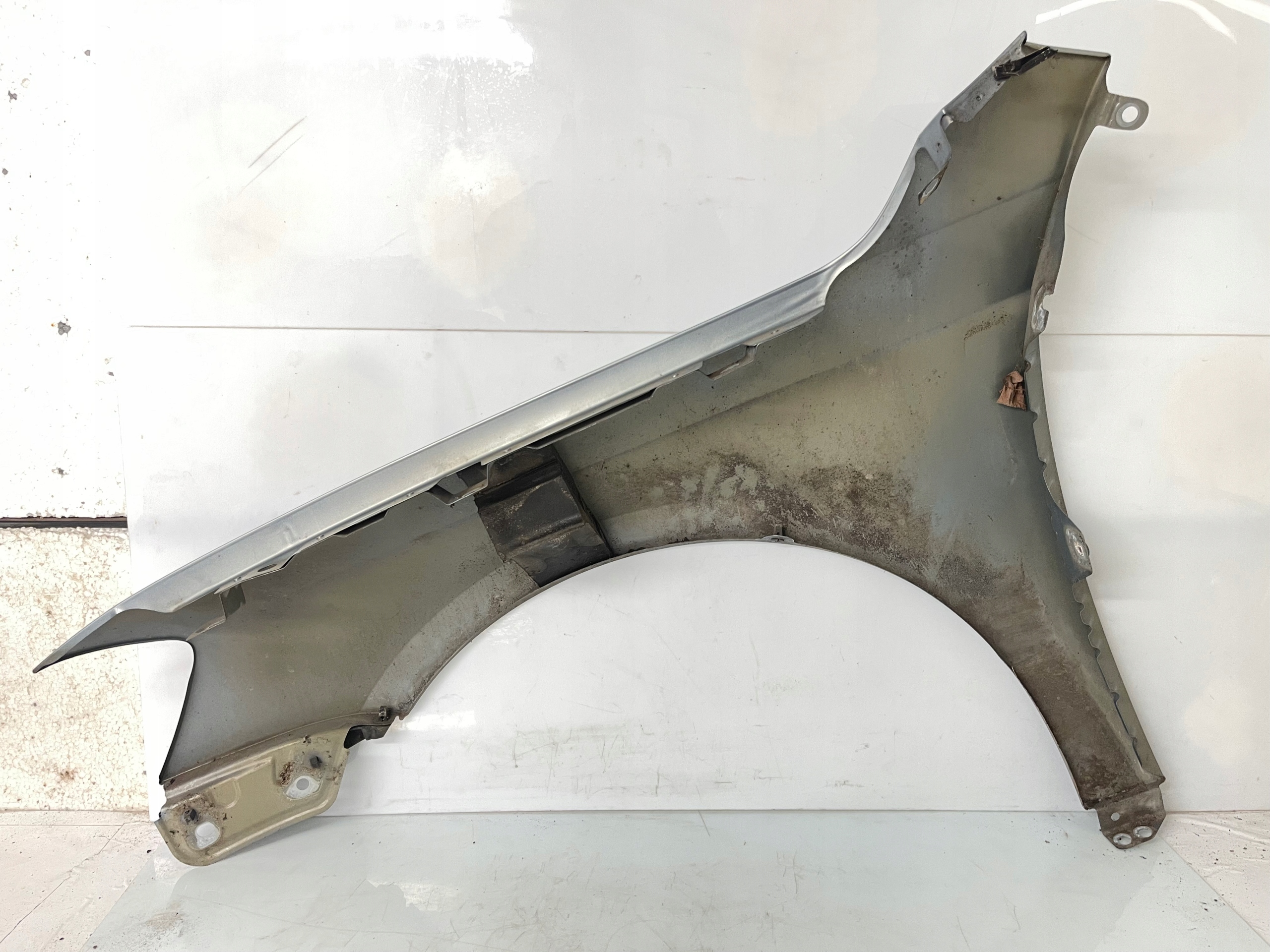 fender right front front VW PASSAT B7 3A LC7Z W colour original LAKIER