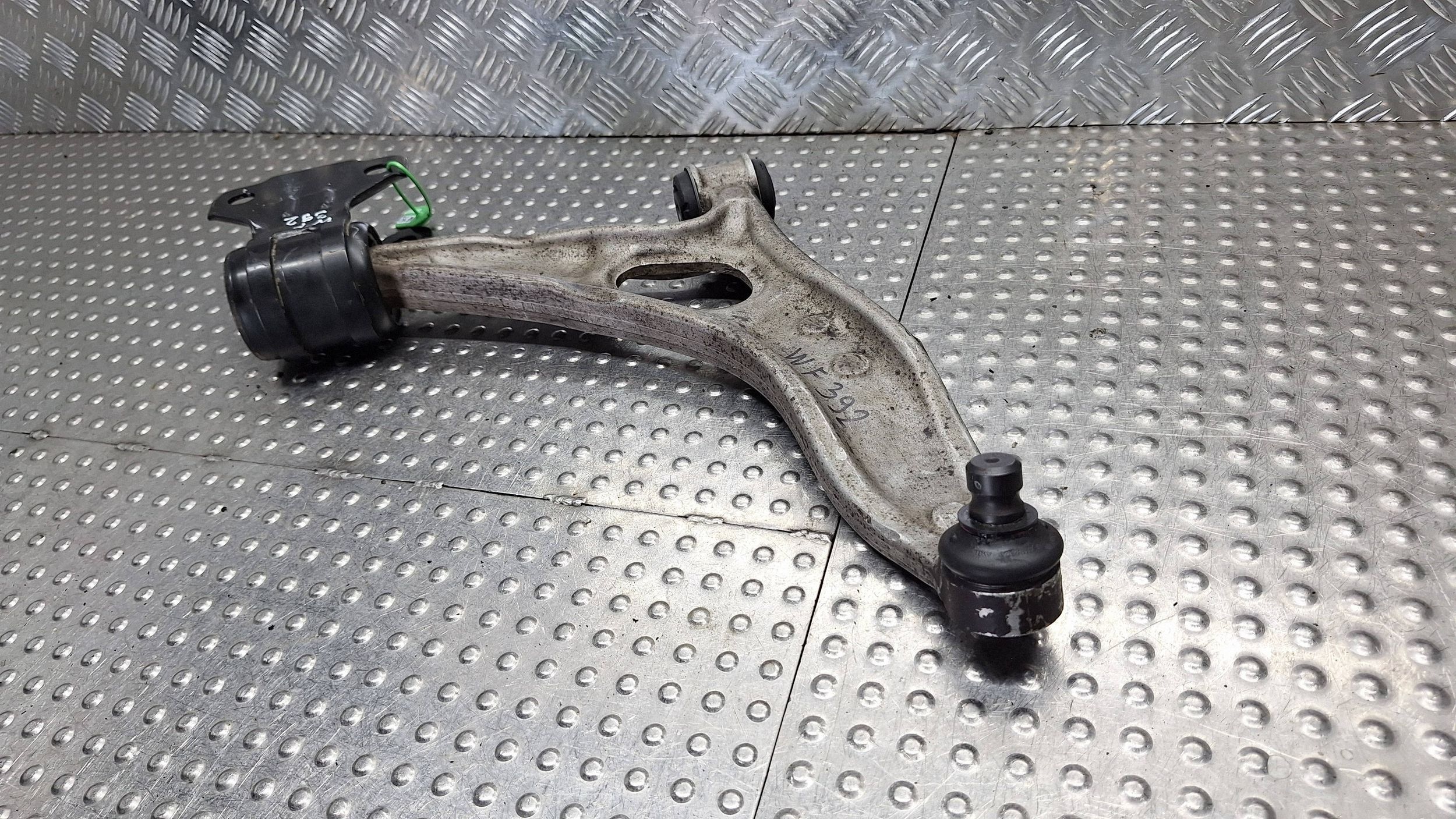arm right front AV61-3A423-RA FORD FOCUS MK3