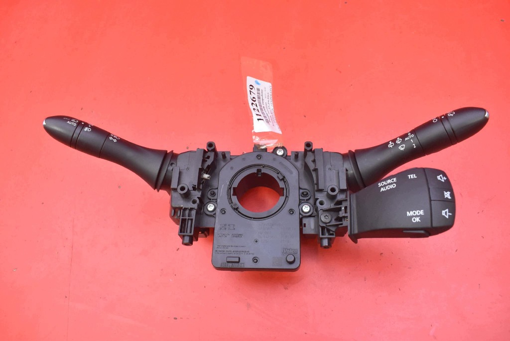 DEVIO LUCI TERGICRISTALLO TERGI PAJAK 255678341R--C RENAULT TALISMAN 1 e KOMBI 12-20