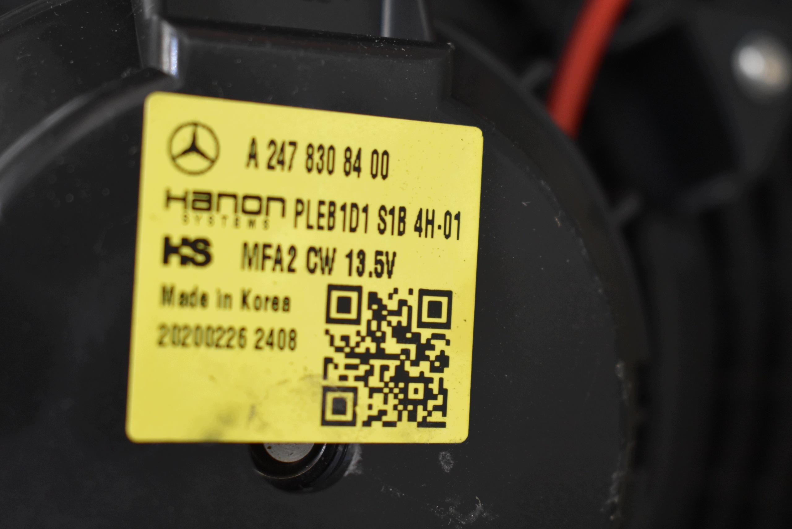 IDEALNA heater MERCEDES GLB X247 1
