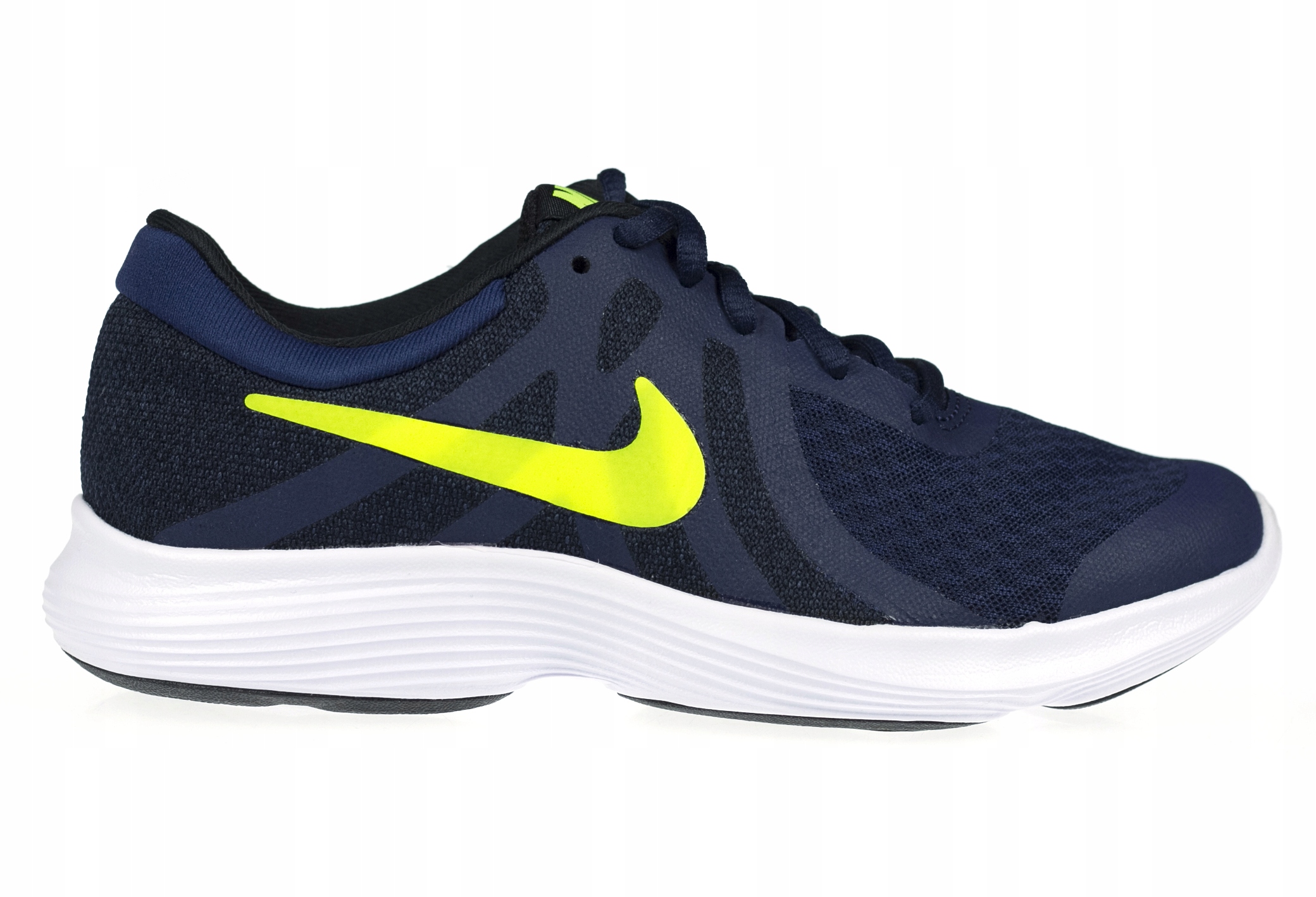 

Buty Nike Revolution 4