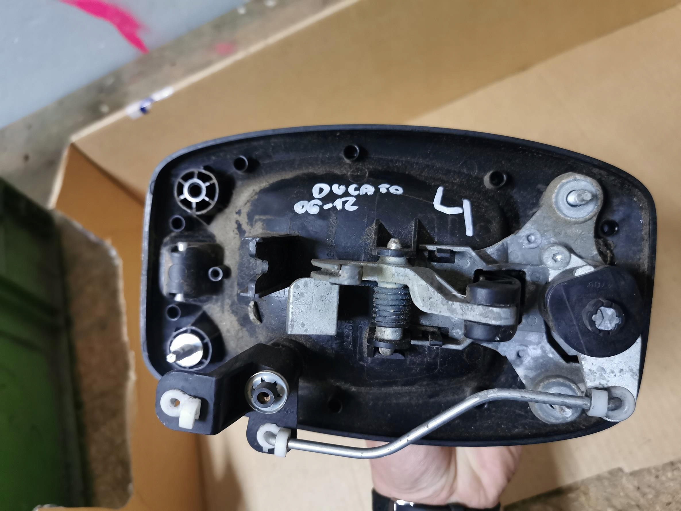 handle left front FIAT DUCATO III 242665A 06-12 EU