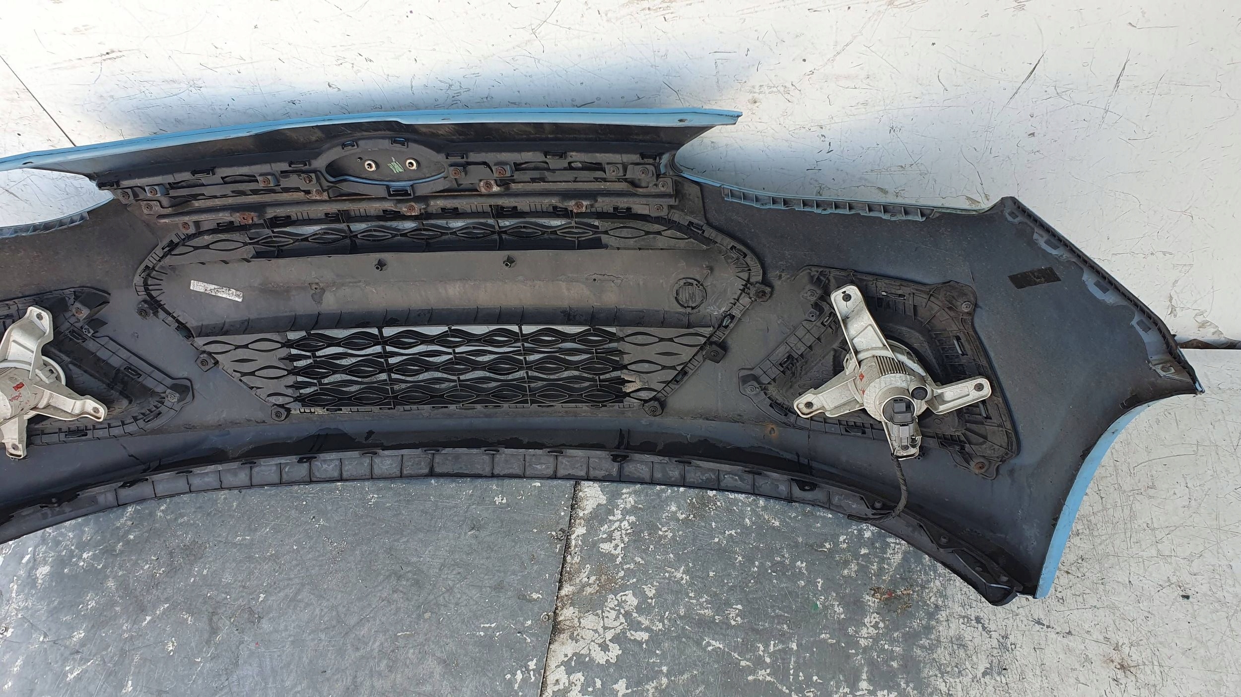 Hyundai i10 2 II 13-16 Frontstoßstange vorne