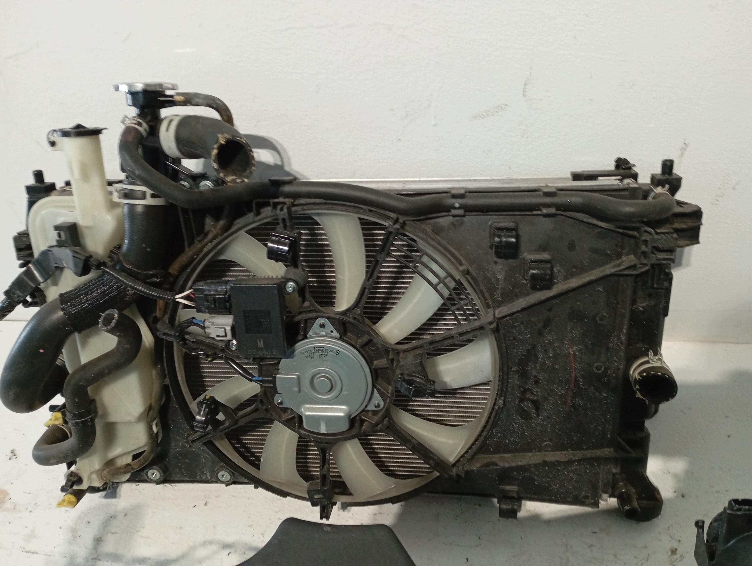 support panel for radiators radiator TOYOTA YARIS CROSS 1,5 HYB