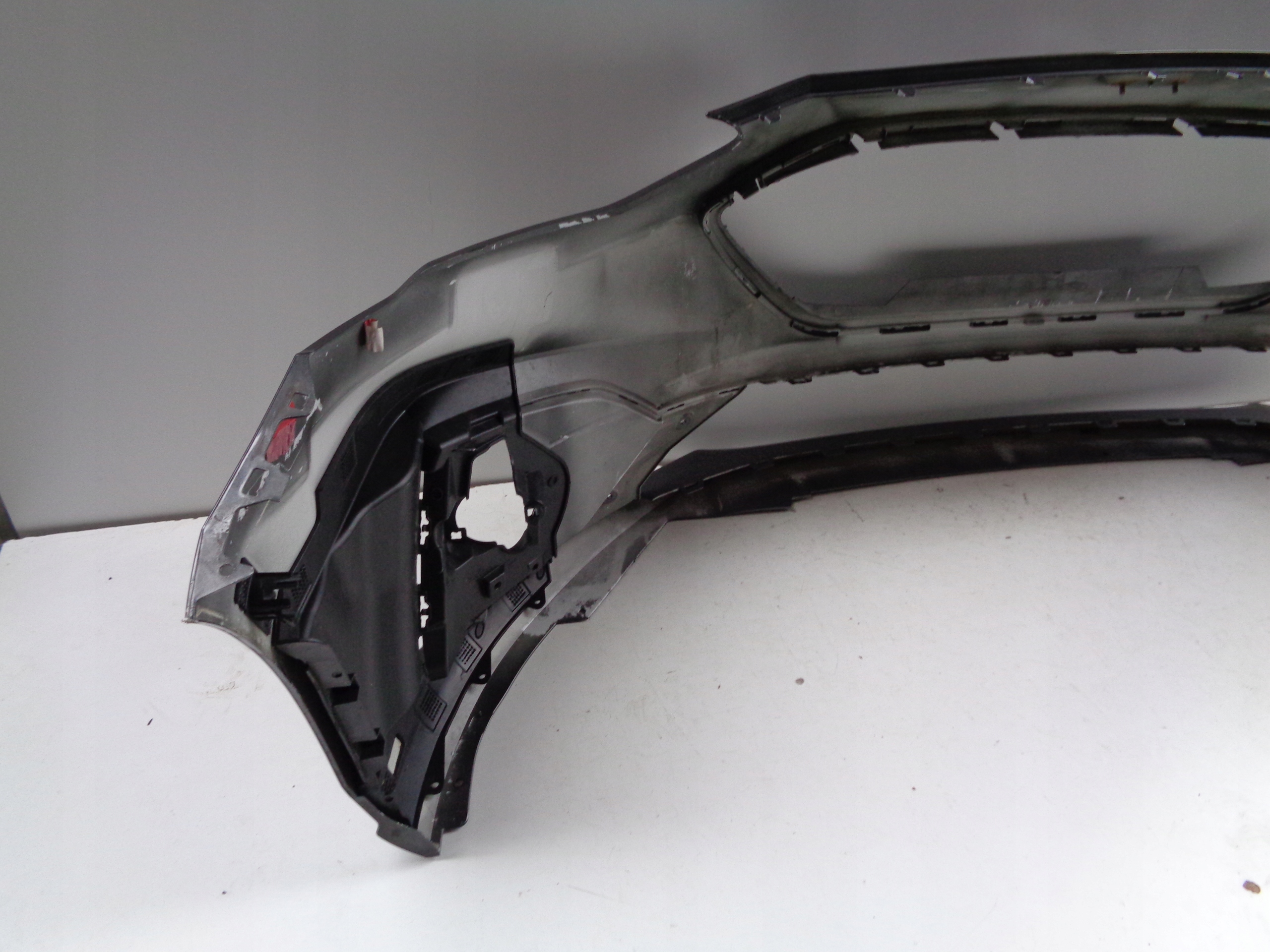 Frontstoßstange FORD FOCUS MK4 18- ST LINE NR 50511