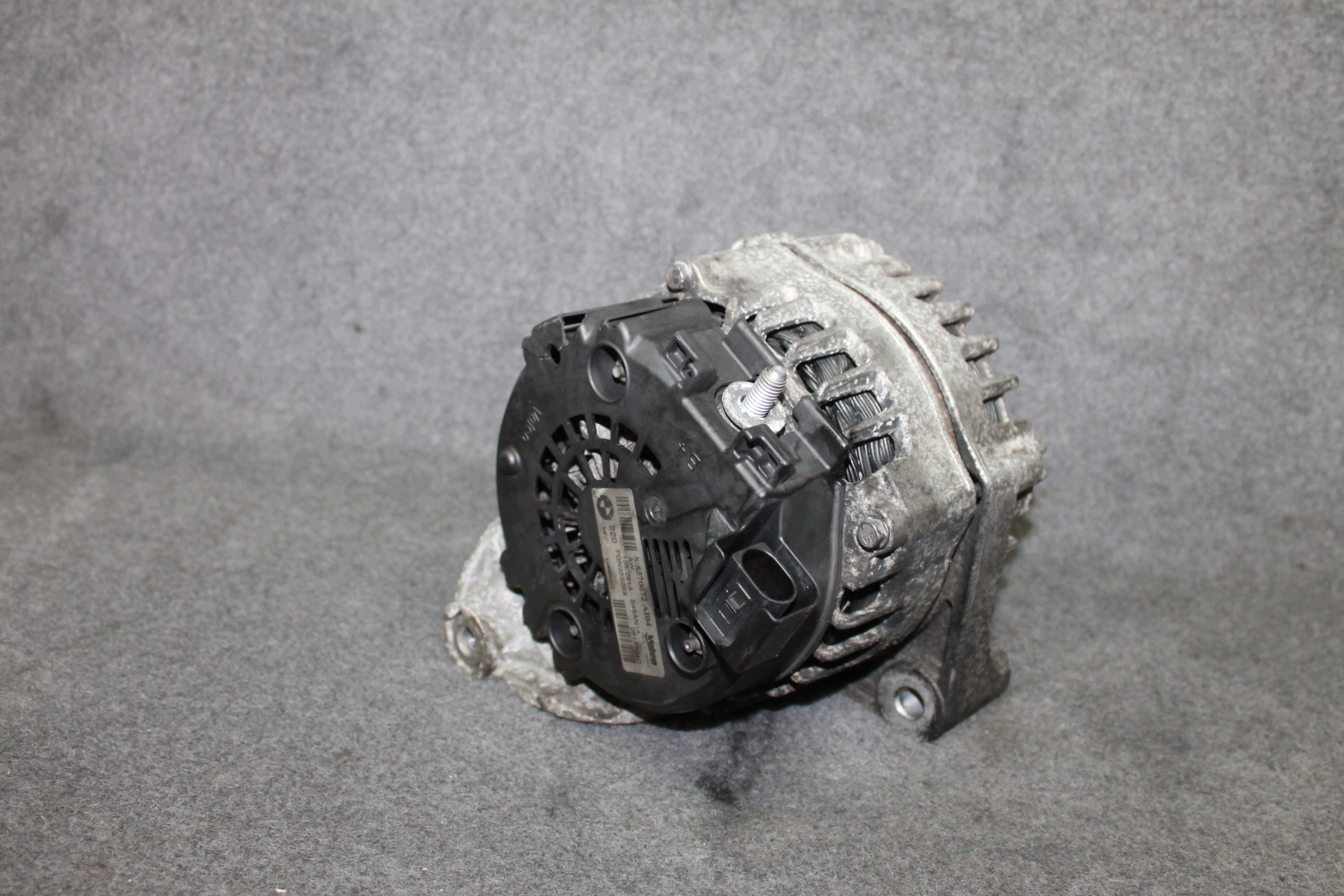 BMW F10 F01 X5 E70 X6 E71 2.5D 3.0D 3.5D N57 alternator 220A - 8570672