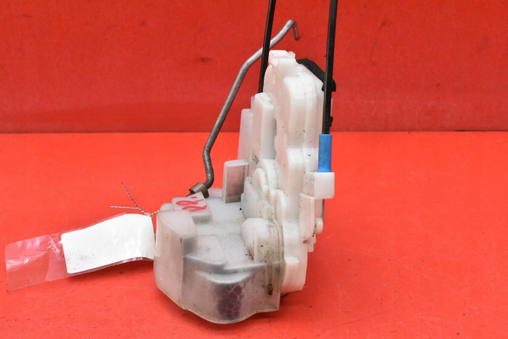 lock door right front front EU SUBARU OUTBACK 4 IV KOMBI 09-12