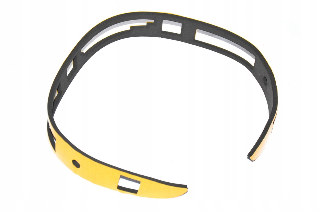 OE BMW USZCZELKA LISTWY POKRYWY BAGAŻNIKA BMW E46 COUPE 51138244713