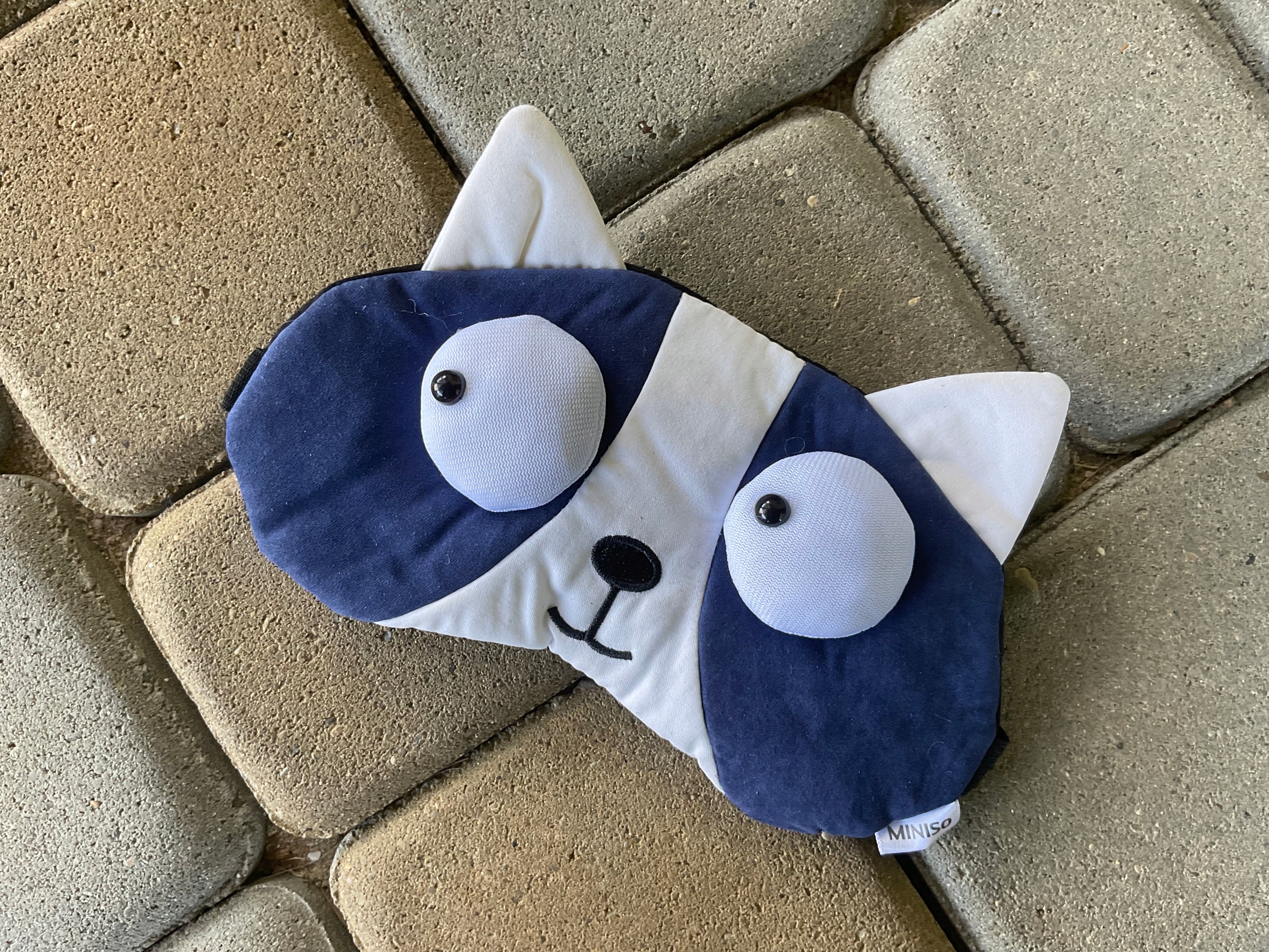 OPASKA NA OCZY MASKA DO SPANIA SNU RELAKSU kotek kot OLDMAN NA GUMCE Materiał dominujący poliester