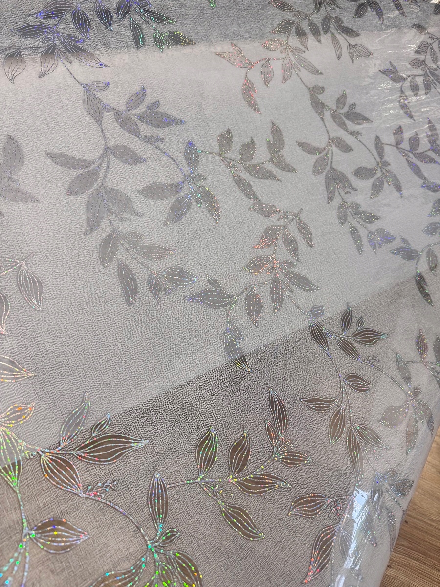 Cerata PRZEZROCZYSTA OBRUS jak Liść BROKATOWA, HOLOGRAFICZNA 140 Szerokość produktu 140 cm