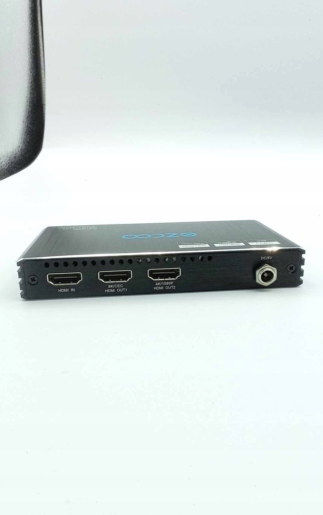 EZCOO Rozdzielacz HDMI 4K 120HZ HDMI 2.1 SPLITTER OUTLET Model EZ-SP12H28S