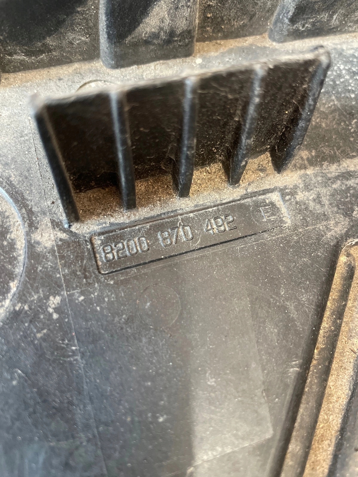 držák obal akumulátoru Renault Kangoo II