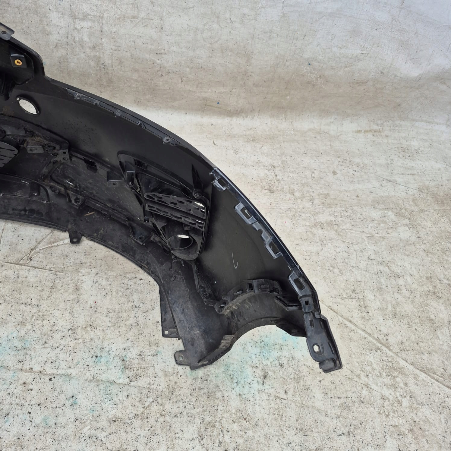 KIA XCEED 19- bumper front front