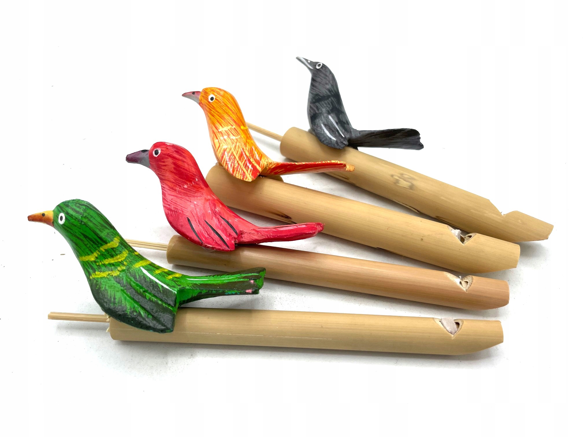 

Drewniany Gwizdek Ptaszek 4