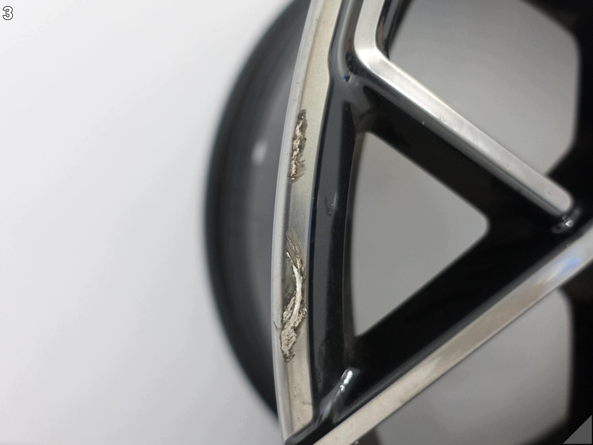 BMW M8 F93 GRAN COUPE disk disk předek 9,5Jx20 ET28 5x112 9882244